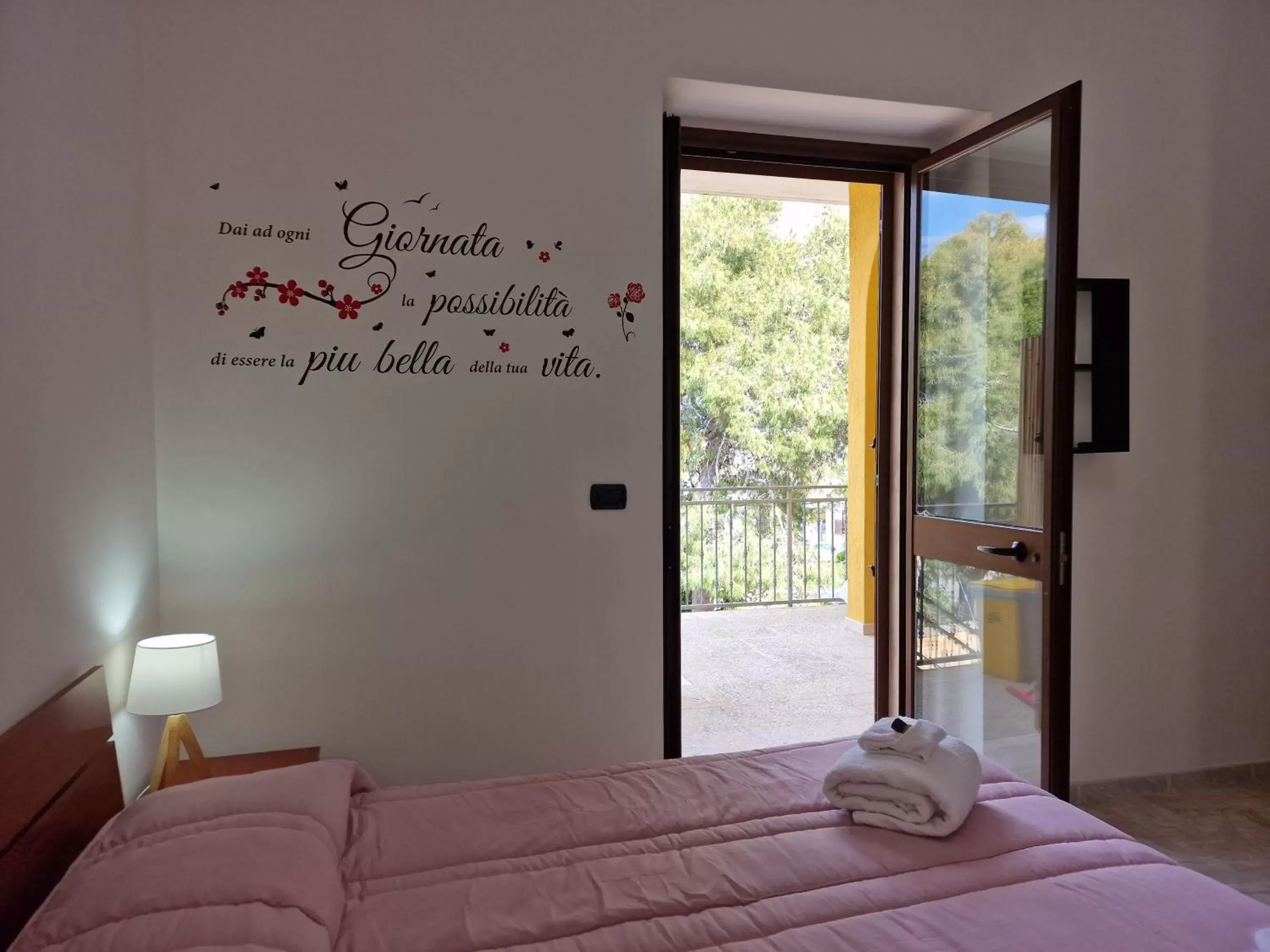 Suite with Garden View in La Collina di Montegrappa - Suites with Heated Private Pool - Suites with Shared Pool Suite with Garden View in La Collina di Montegrappa - Suites with Heated Private Pool - Suites with Shared Pool
