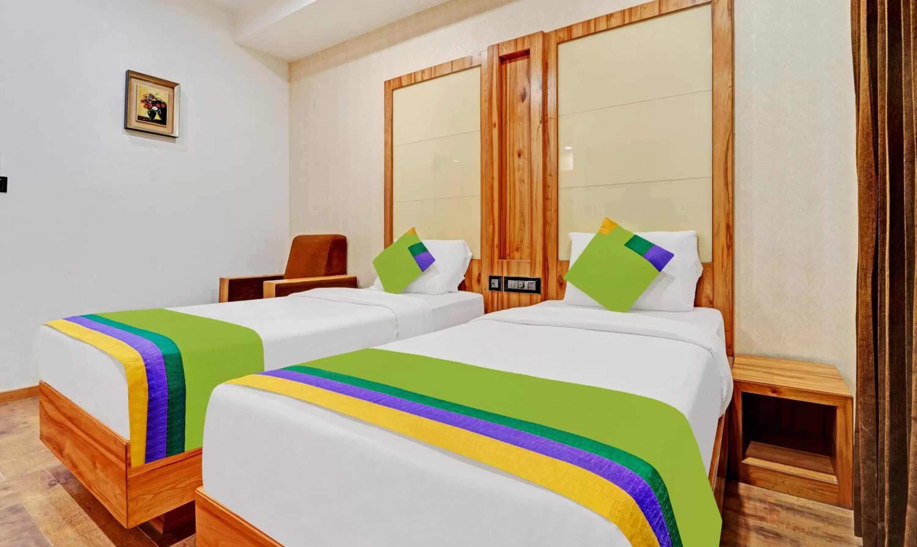 Standard Double Room - single occupancy in Treebo Vinayak Inn, 600 Mts From Coimbatore Railway Station Standard Double Room - single occupancy in Treebo Vinayak Inn, 600 Mts From Coimbatore Railway Station