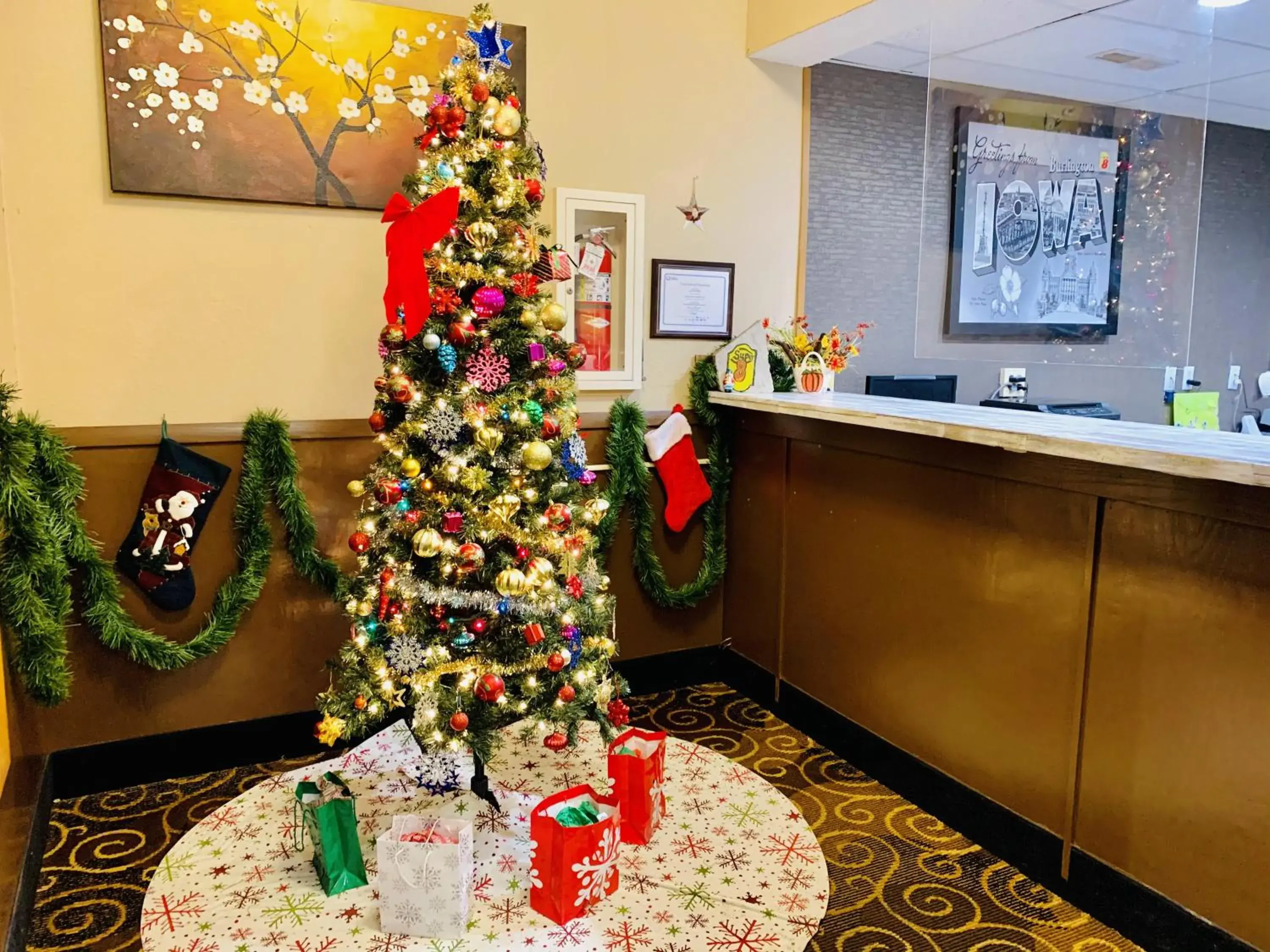 Super 8 by Wyndham Burlington Super 8 by Wyndham Burlington