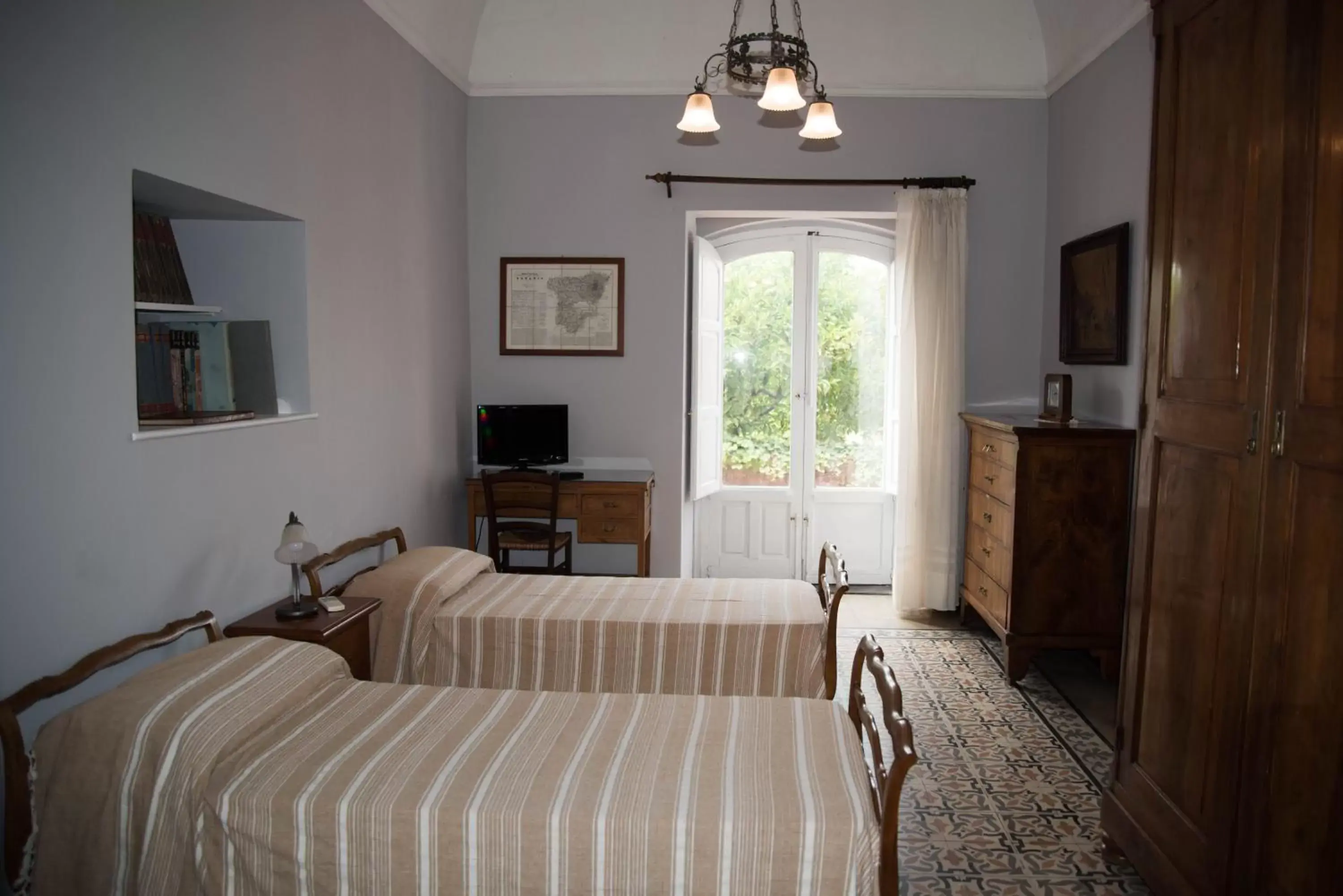 Large Double or Twin Room - single occupancy in B&B Valle Allegra Large Double or Twin Room - single occupancy in B&B Valle Allegra
