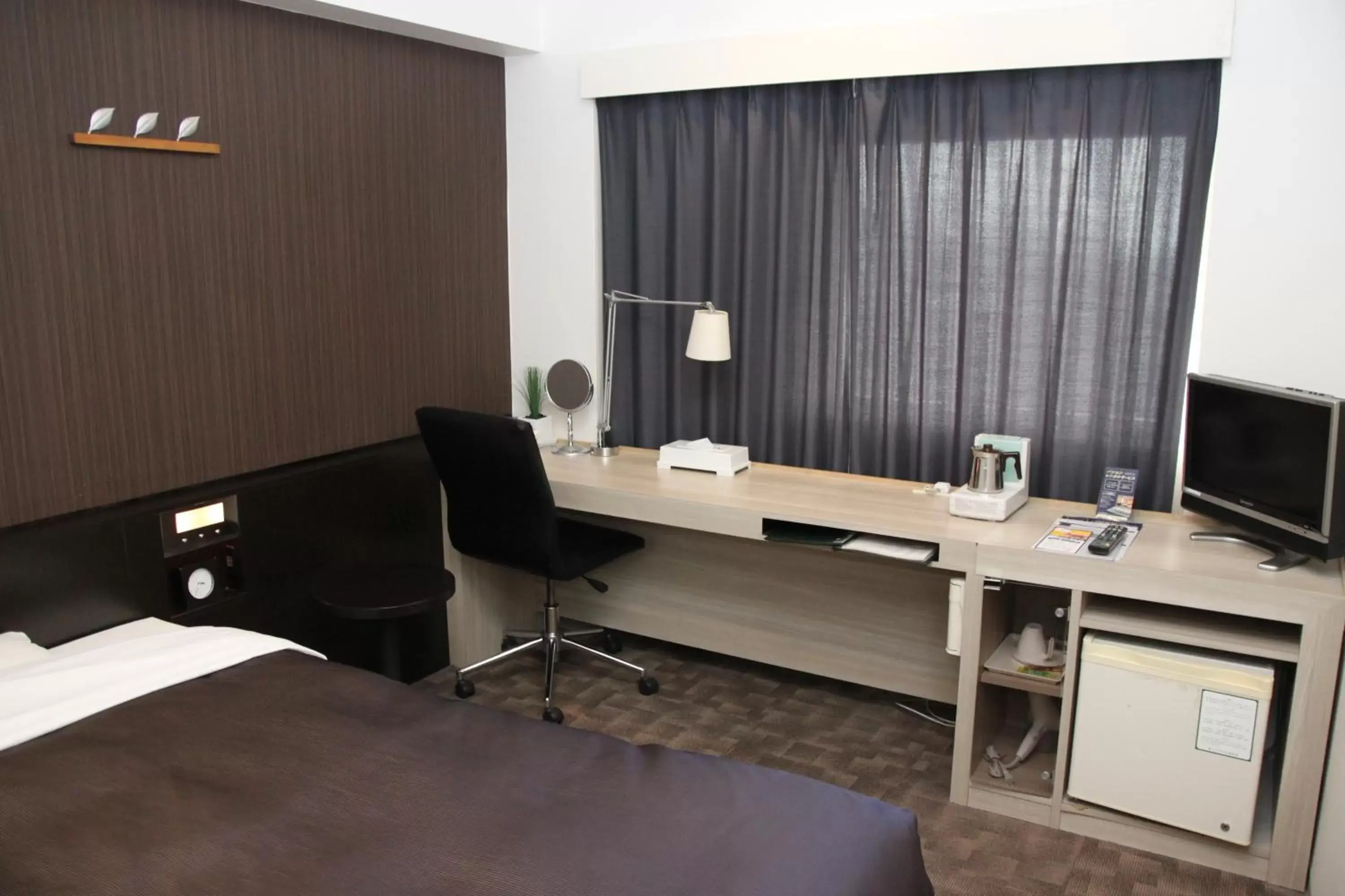 Deluxe Single Room - Non-Smoking in Shin Osaka Washington Hotel Plaza Deluxe Single Room - Non-Smoking in Shin Osaka Washington Hotel Plaza