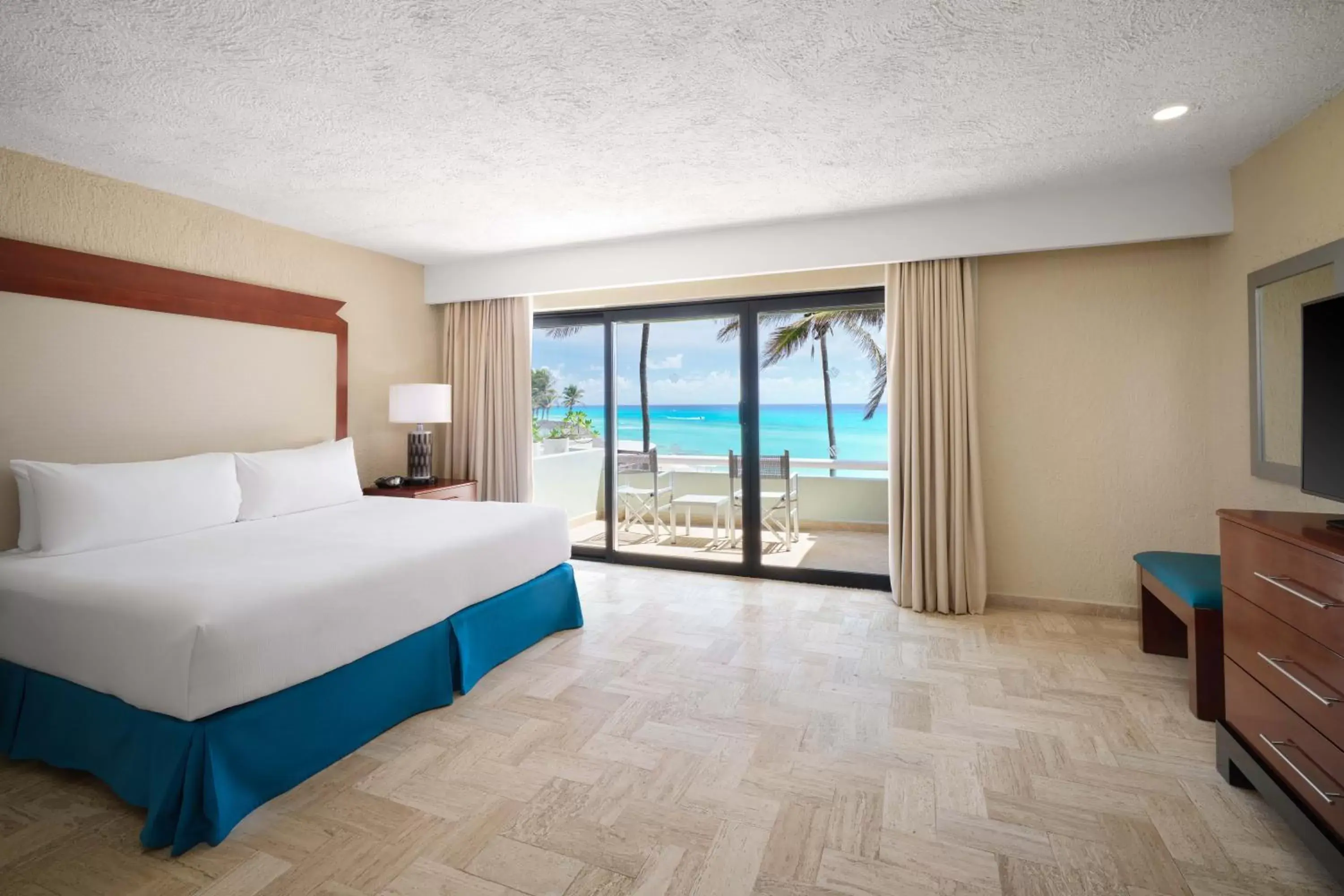 Three-Bedroom Villa with Two King Beds, Two Double Beds and Balcony, Non-Smoking in Wyndham Grand Cancun All Inclusive Resort & Villas Three-Bedroom Villa with Two King Beds, Two Double Beds and Balcony, Non-Smoking in Wyndham Grand Cancun All Inclusive Resort & Villas