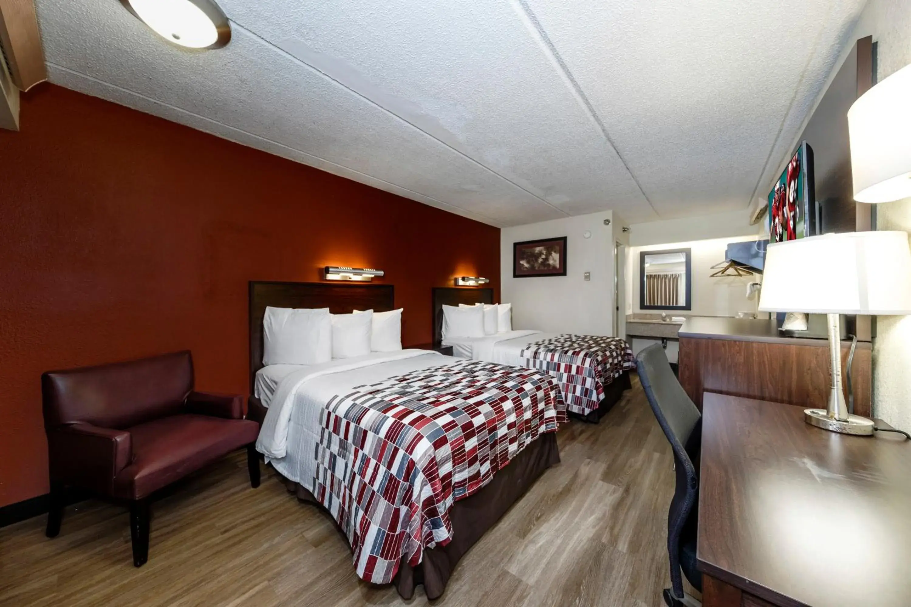 Deluxe Room with Two Double Beds Non-Smoking in Red Roof Inn Tampa - Brandon Deluxe Room with Two Double Beds Non-Smoking in Red Roof Inn Tampa - Brandon