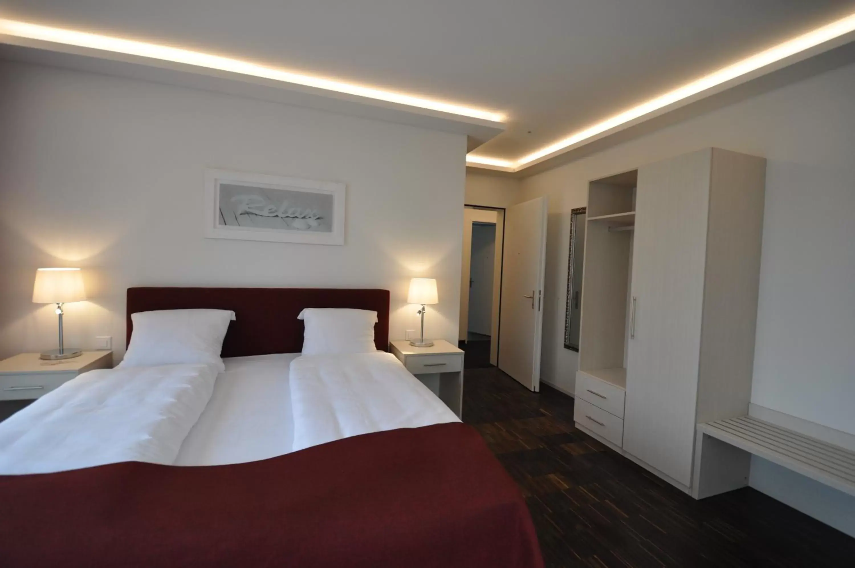 Deluxe Double Room in Swiss Star Home Deluxe Double Room in Swiss Star Home