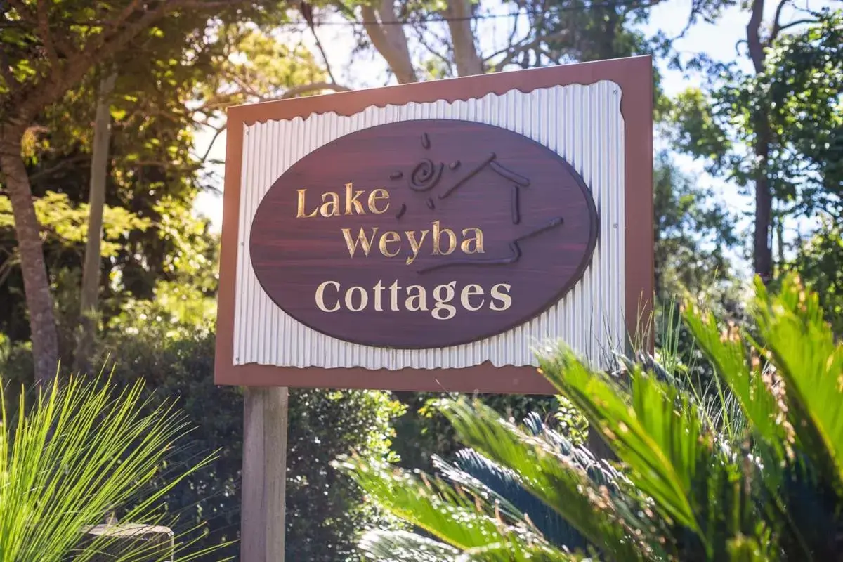 Lake Weyba Cottages Noosa Lake Weyba Cottages Noosa