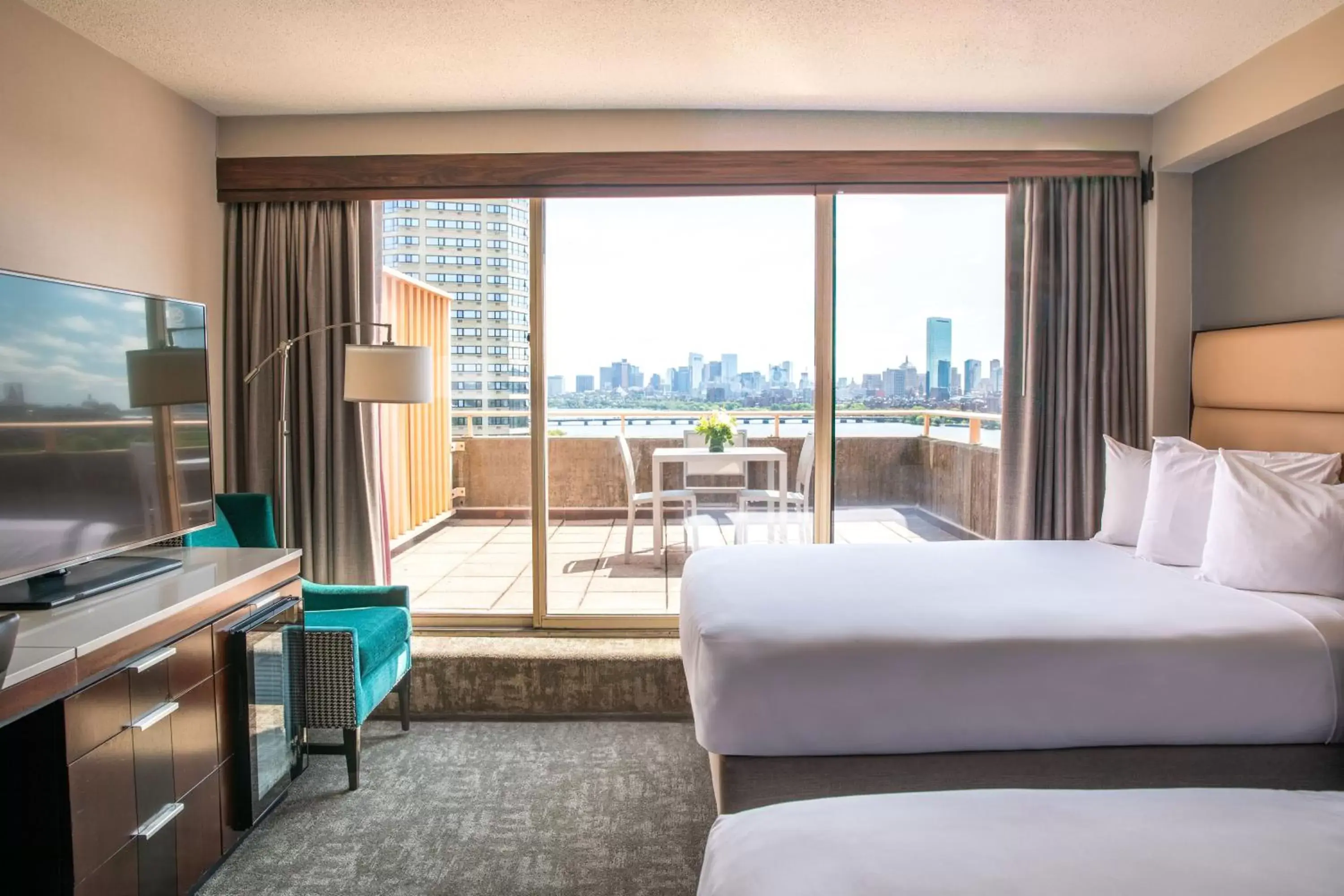 Double Room with Two Double Beds and Balcony in Hyatt Regency Boston/Cambridge Double Room with Two Double Beds and Balcony in Hyatt Regency Boston/Cambridge