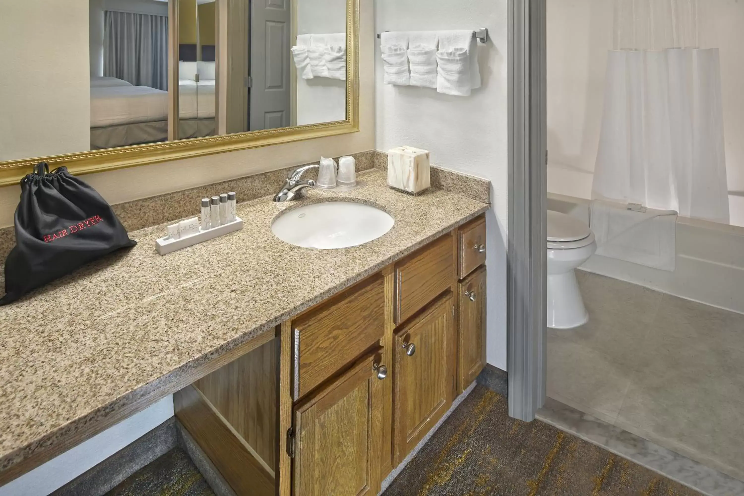 Studio Suite in New Haven Village Suites Studio Suite in New Haven Village Suites