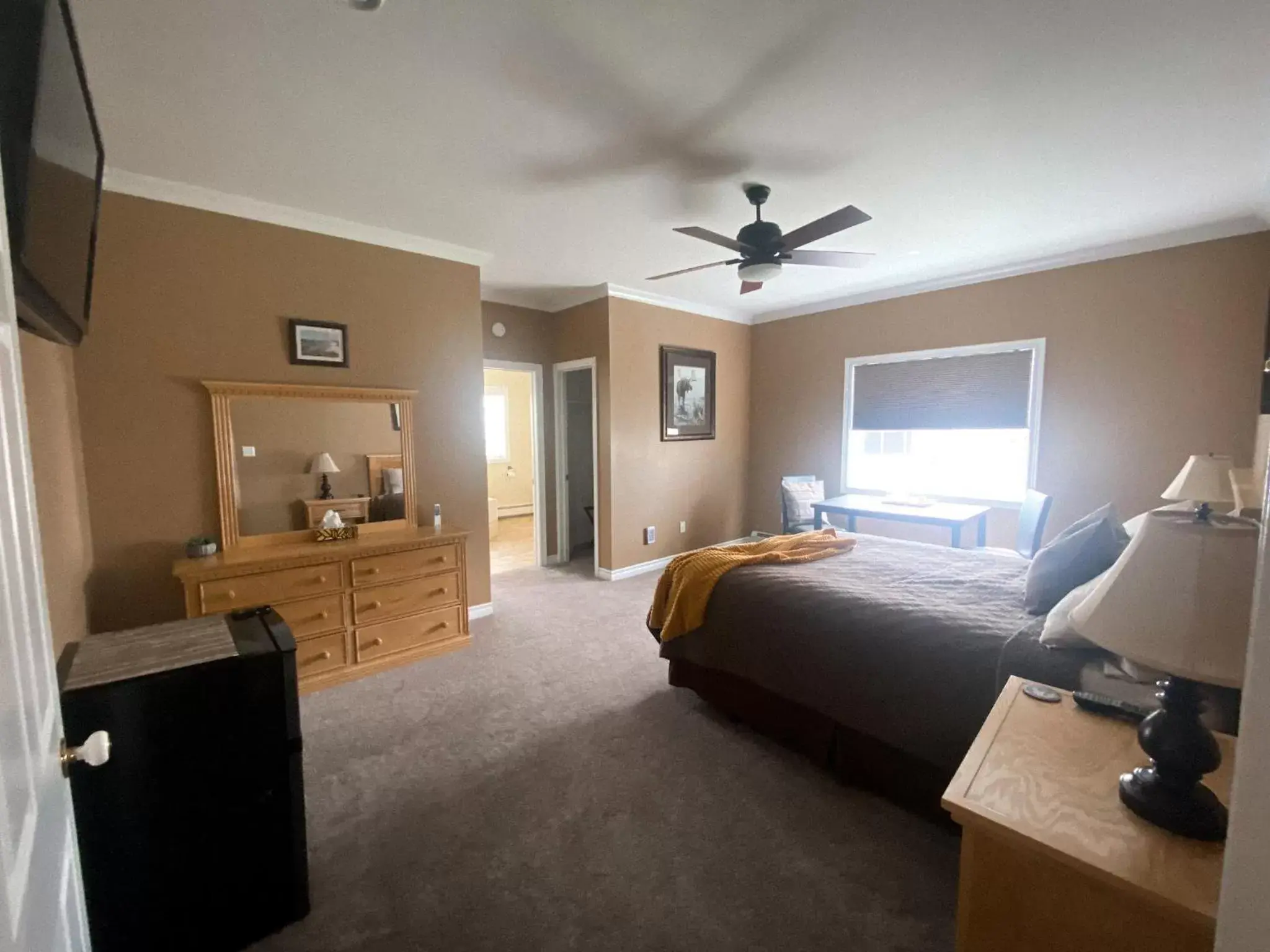 Deluxe Double Room in Sea Breeze Bed & Breakfast and RV Park Deluxe Double Room in Sea Breeze Bed & Breakfast and RV Park