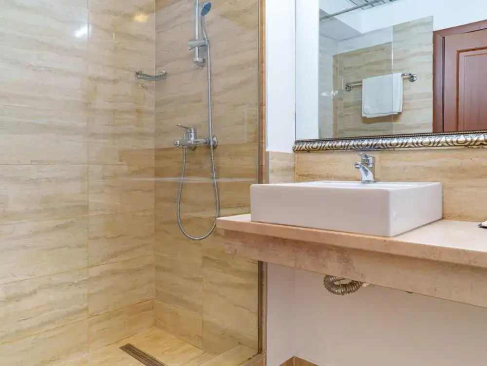 Double Room - single occupancy in Guci Hotel Double Room - single occupancy in Guci Hotel