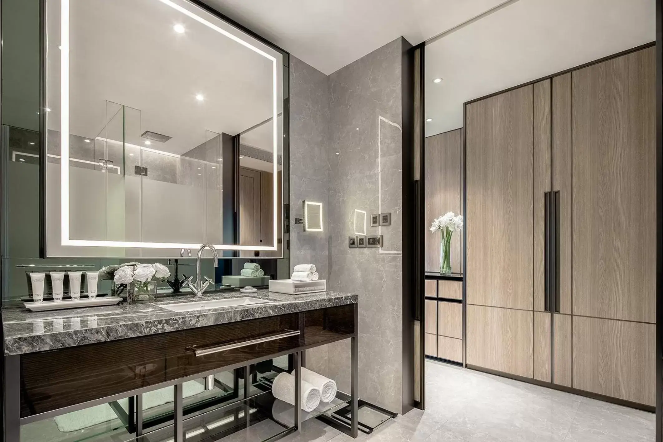 N1 Deluxe Temple View King in Niccolo Chengdu N1 Deluxe Temple View King in Niccolo Chengdu