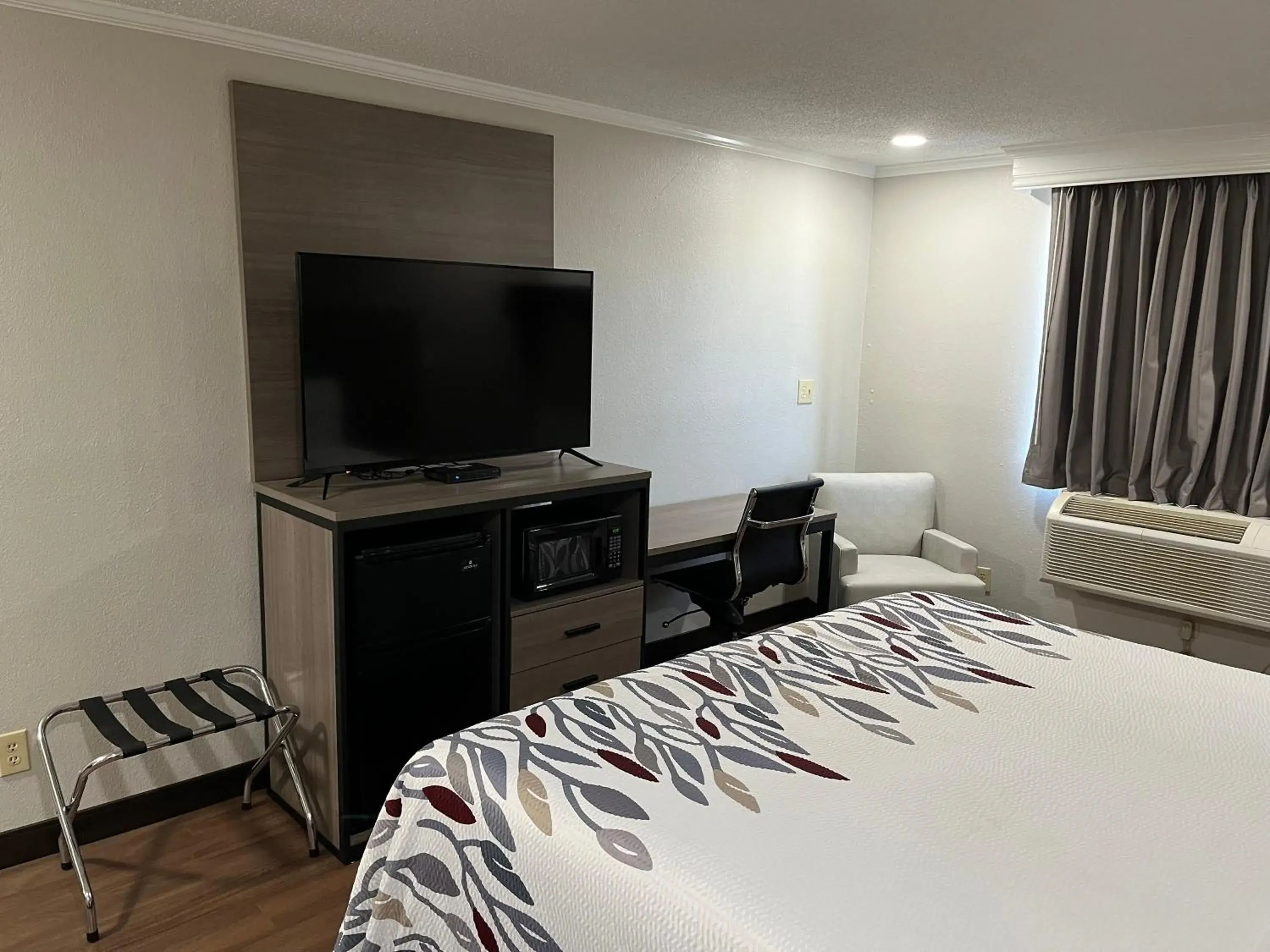 Red Roof Inn Suffolk Red Roof Inn Suffolk