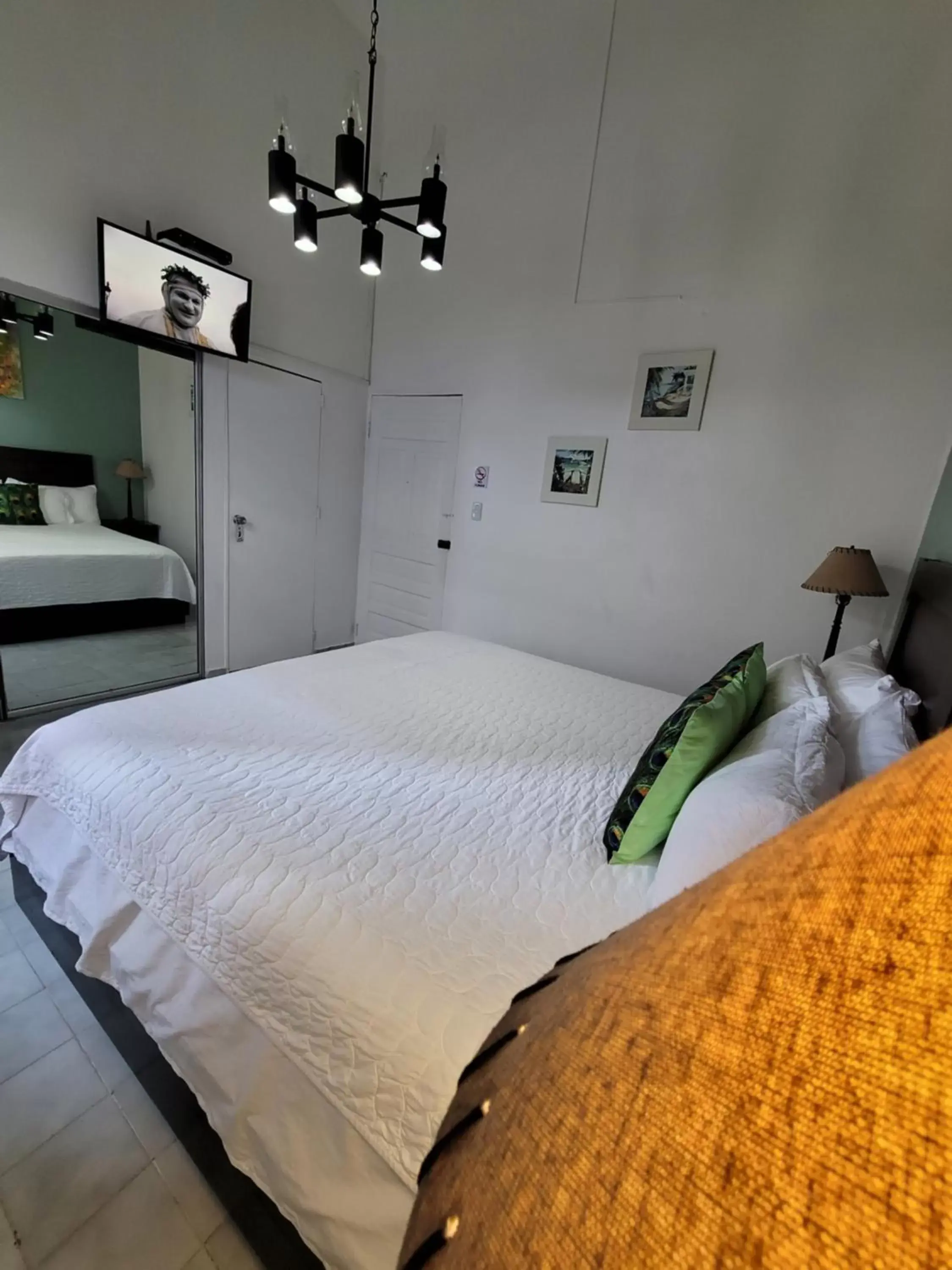 Double Room with Balcony in Hotel Class Colonial Double Room with Balcony in Hotel Class Colonial