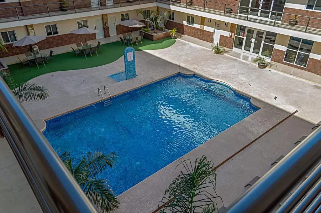 Swimming pool in Gran Hotel Residencial Galerias Swimming pool in Gran Hotel Residencial Galerias