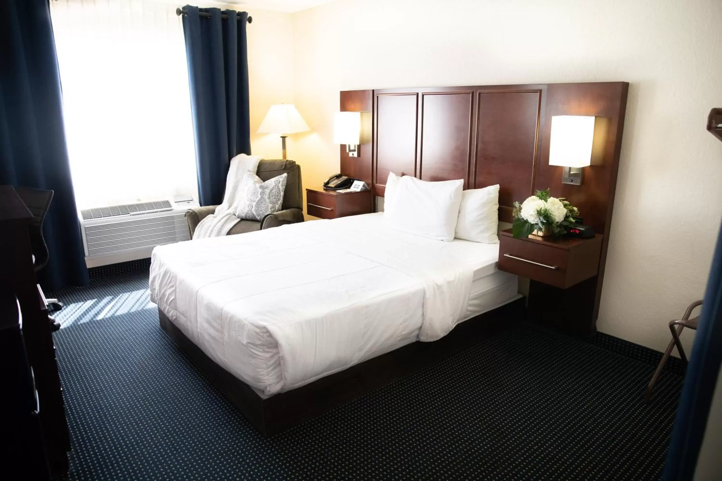 Hatfield Inn Hatfield Inn