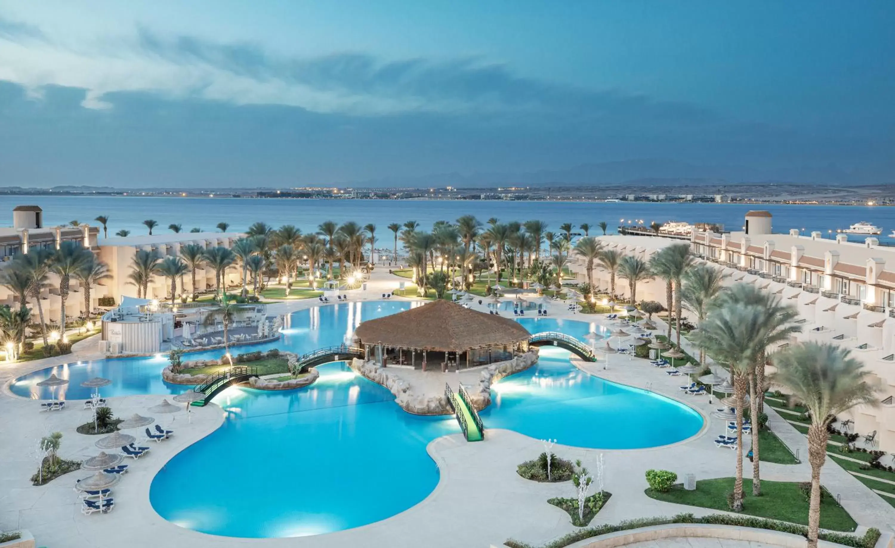 Pyramisa Beach Resort Sahl Hasheesh Pyramisa Beach Resort Sahl Hasheesh