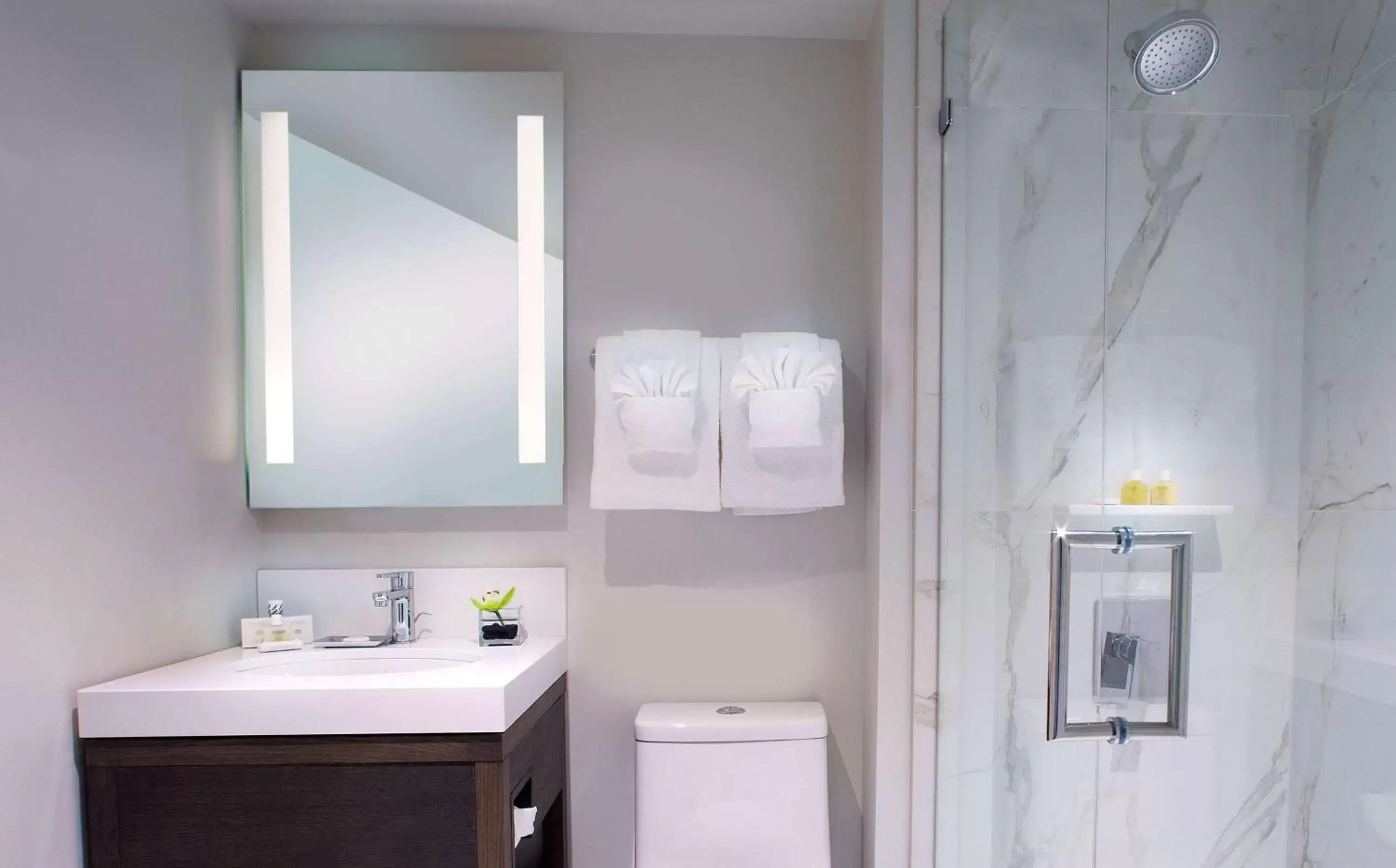 Corner King Studio Suite in The Benson Portland, Curio Collection by Hilton Corner King Studio Suite in The Benson Portland, Curio Collection by Hilton