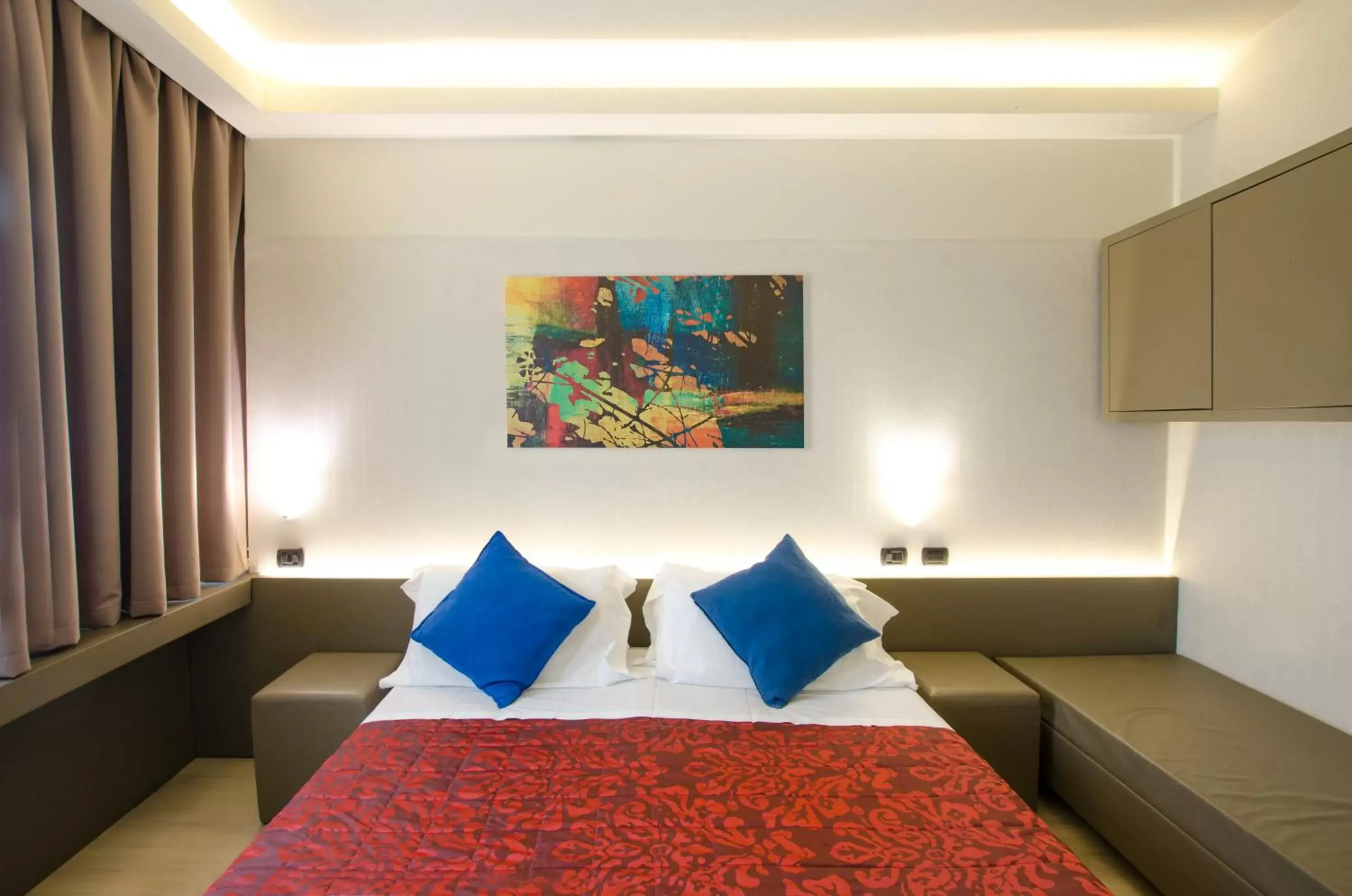 Economy Single Room - single occupancy in The Gate Hotel - Firenze Nord Economy Single Room - single occupancy in The Gate Hotel - Firenze Nord