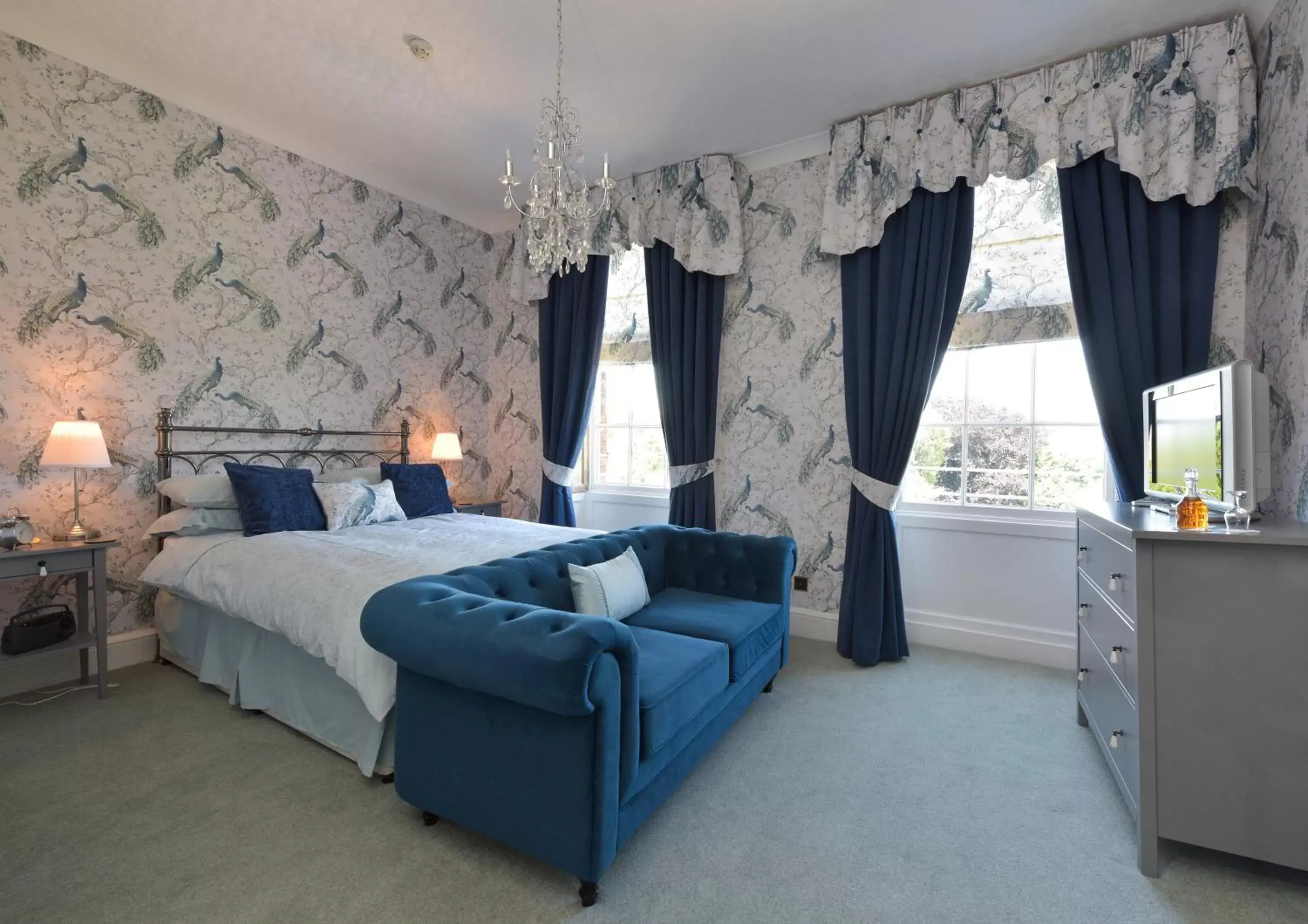 Double Room in Kateshill House Bed & Breakfast Double Room in Kateshill House Bed & Breakfast