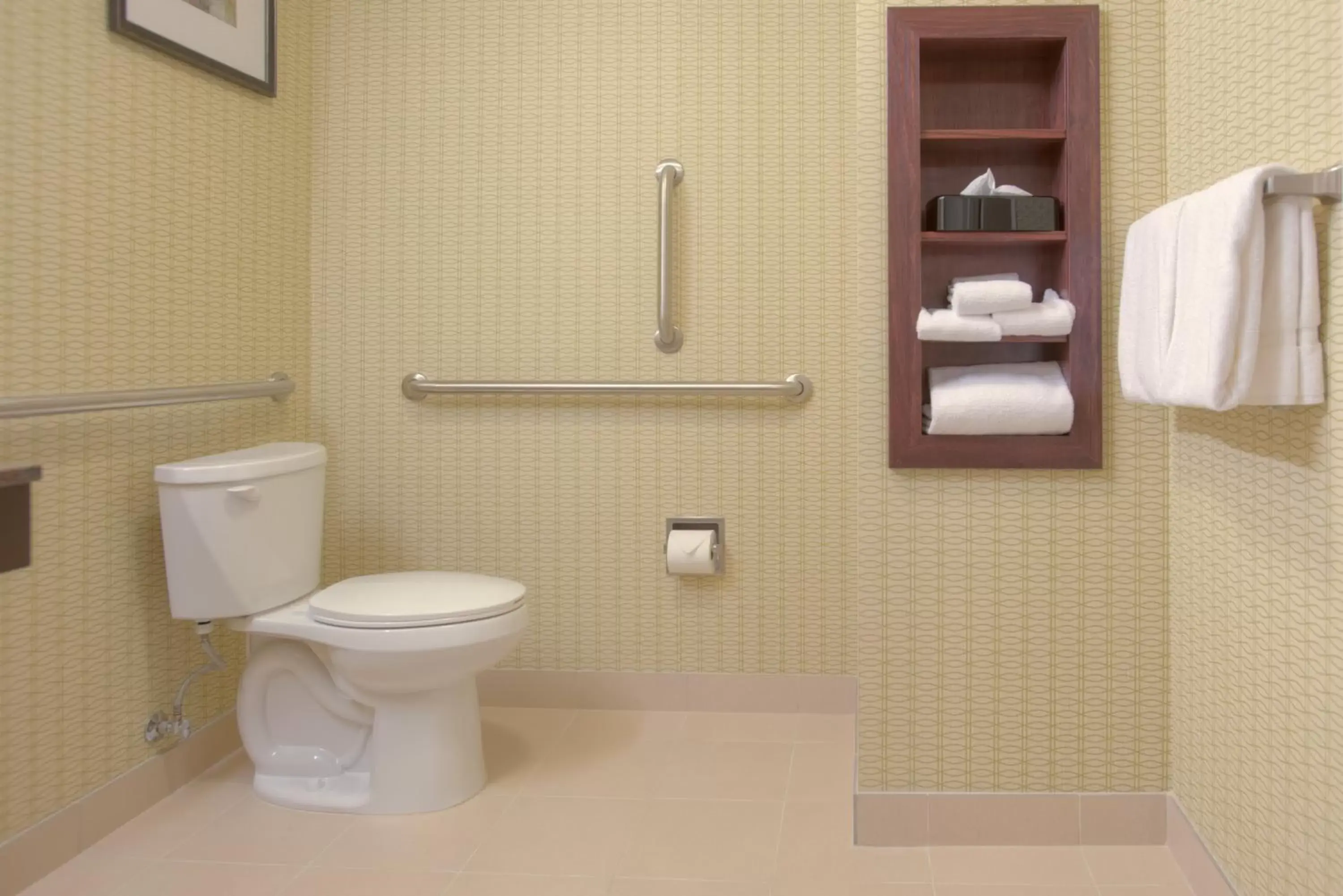 Twin Room - Mobility Access/Hearing Accessible in Holiday Inn Express & Suites Tacoma Downtown, an IHG Hotel Twin Room - Mobility Access/Hearing Accessible in Holiday Inn Express & Suites Tacoma Downtown, an IHG Hotel