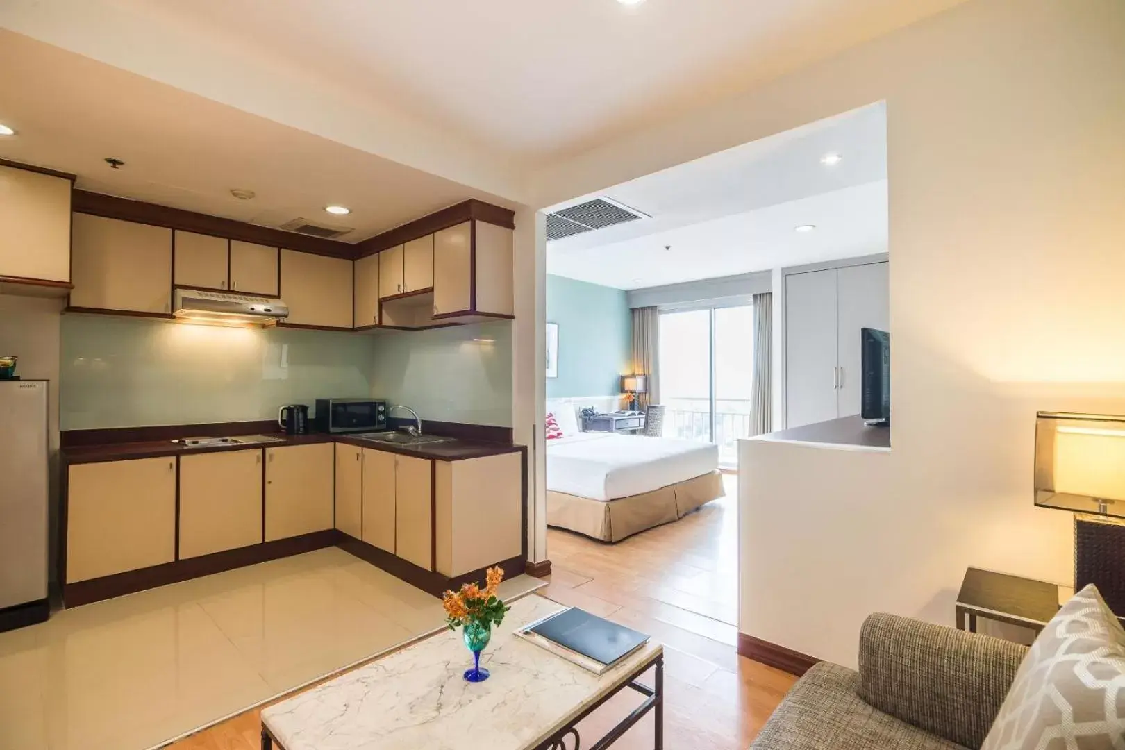 Deluxe Suite with Kitchen and Bathtub in Evergreen Place Siam by UHG - SHA Extra Plus Deluxe Suite with Kitchen and Bathtub in Evergreen Place Siam by UHG - SHA Extra Plus