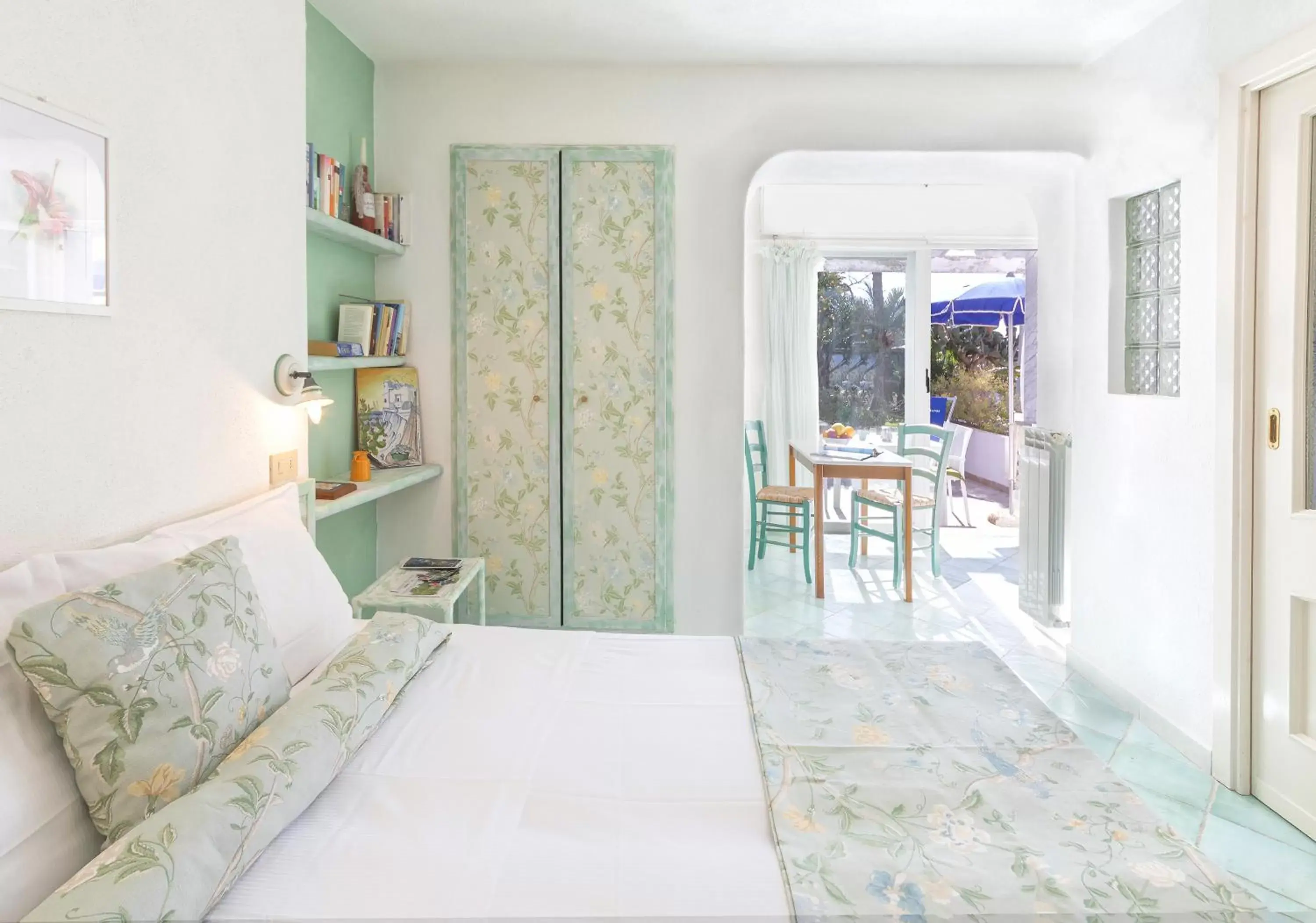 Studio with Terrace and Garden View in Villa Ravino Aparthotel Studio with Terrace and Garden View in Villa Ravino Aparthotel