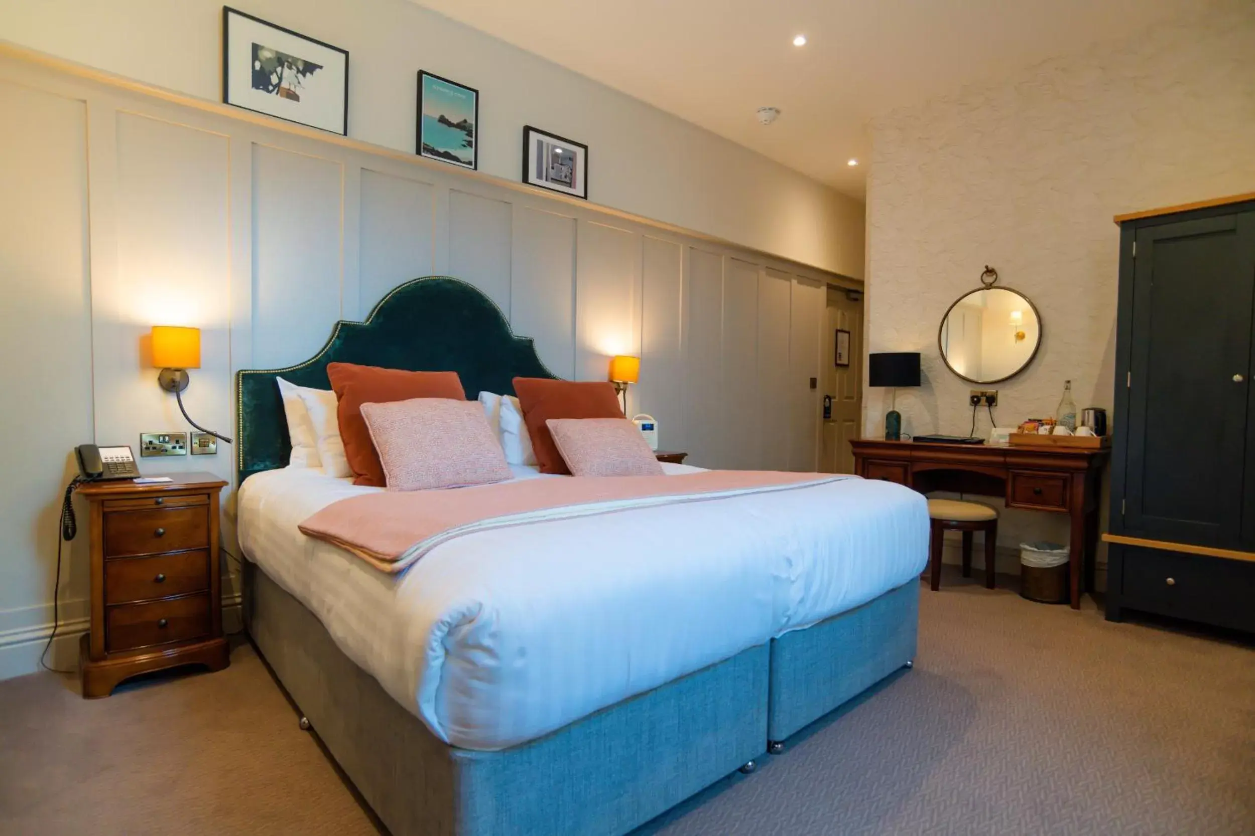 Standard Double/Twin Room - single occupancy - No Sea View in Mullion Cove Hotel & Spa Standard Double/Twin Room - single occupancy - No Sea View in Mullion Cove Hotel & Spa