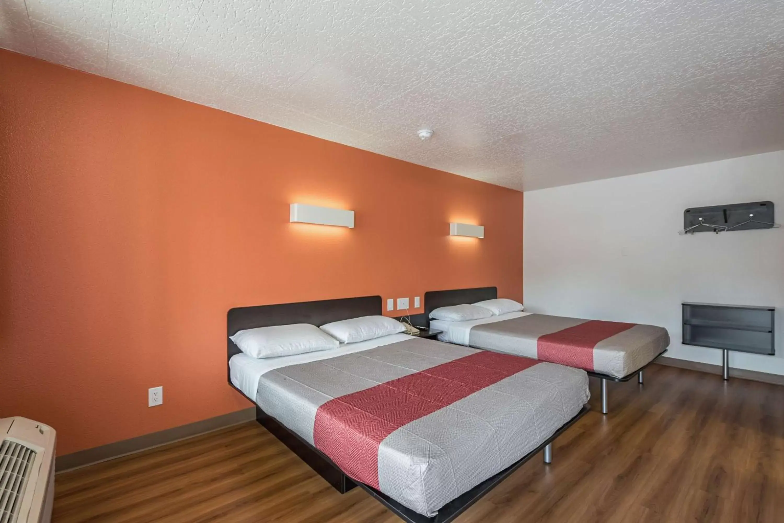 Queen Room with Two Queen Beds - single occupancy - Disability Access - Non-Smoking in Motel 6-Fallon, NV Queen Room with Two Queen Beds - single occupancy - Disability Access - Non-Smoking in Motel 6-Fallon, NV