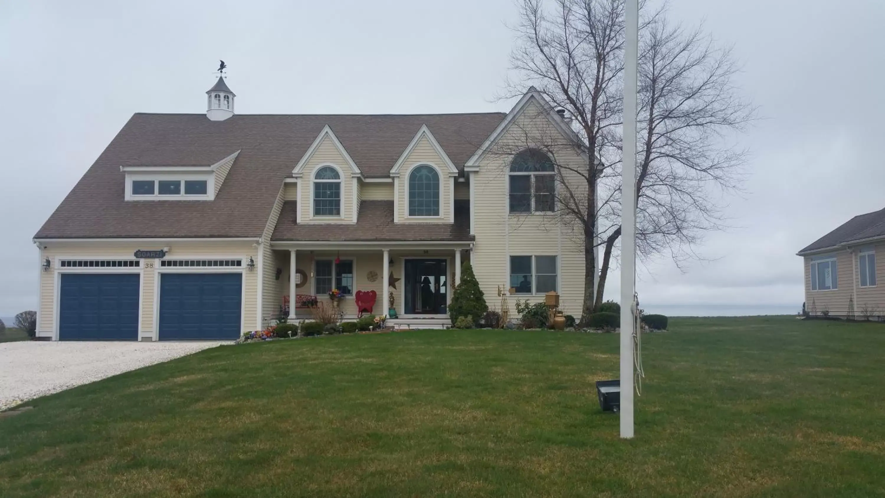 Property Building in Inn 38 Oak Bluff Circle Property Building in Inn 38 Oak Bluff Circle