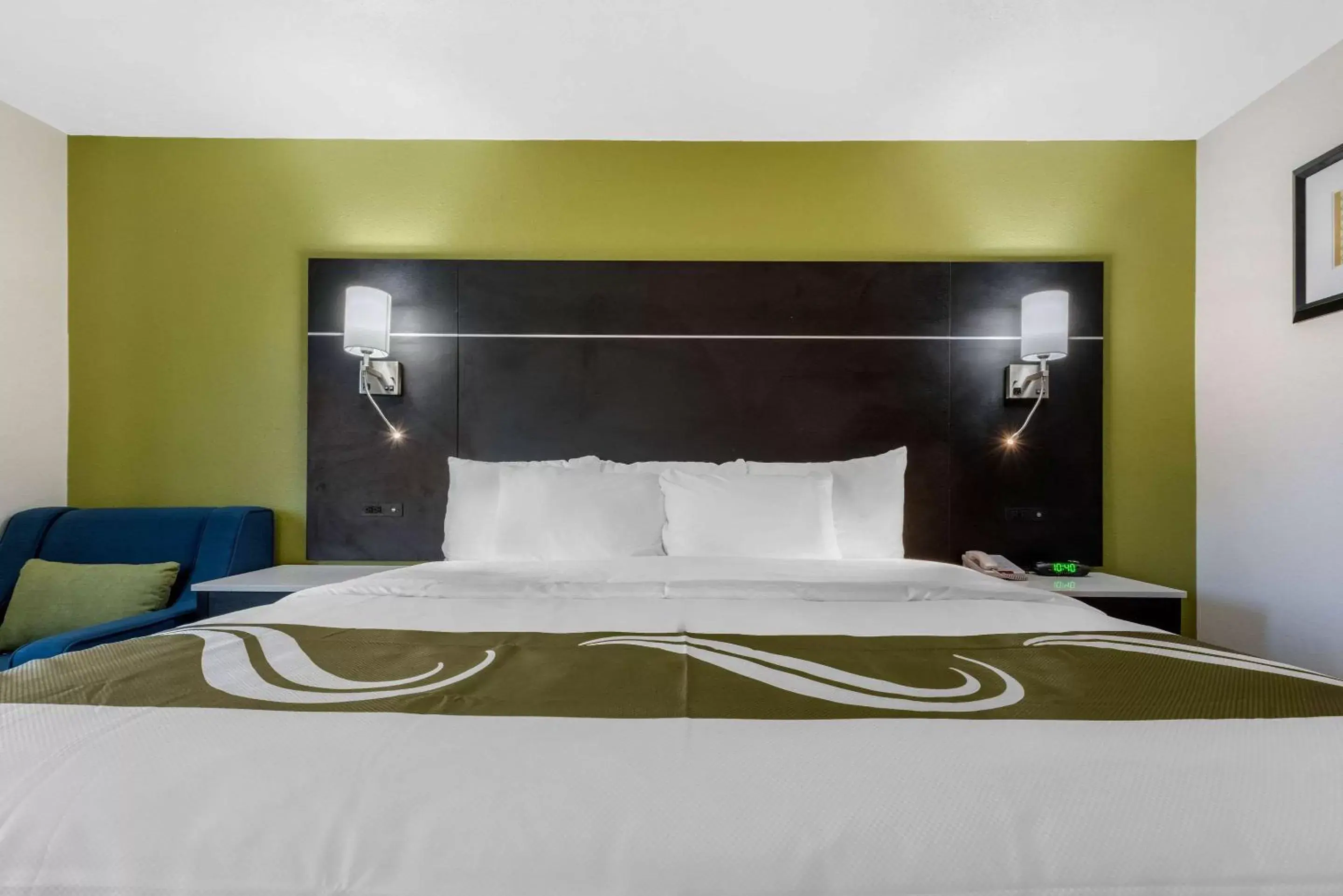 King Room - Accessible/Non-Smoking in Quality Inn King Room - Accessible/Non-Smoking in Quality Inn