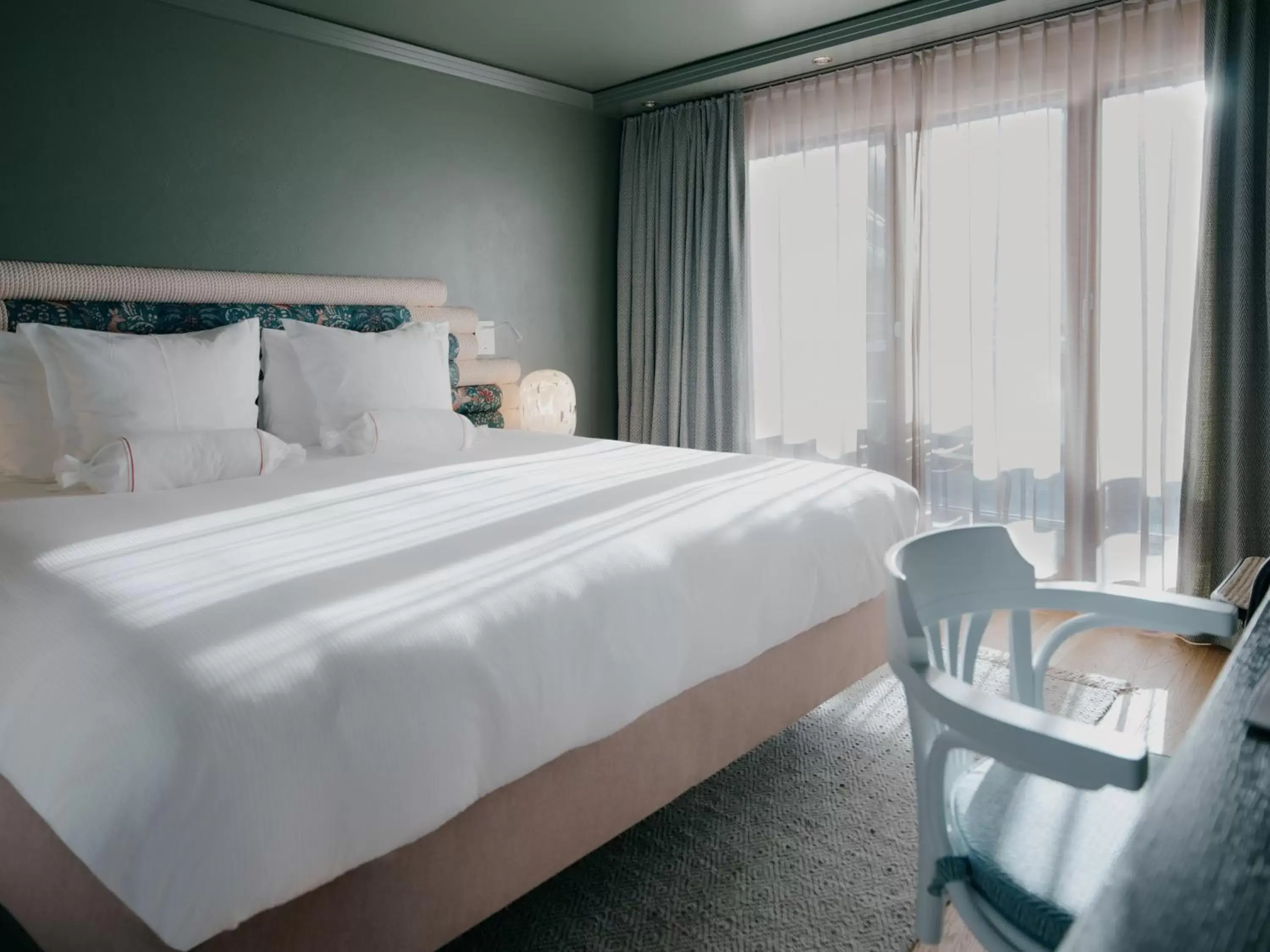 Family Room with Matterhorn View in BEAUSiTE Zermatt Family Room with Matterhorn View in BEAUSiTE Zermatt