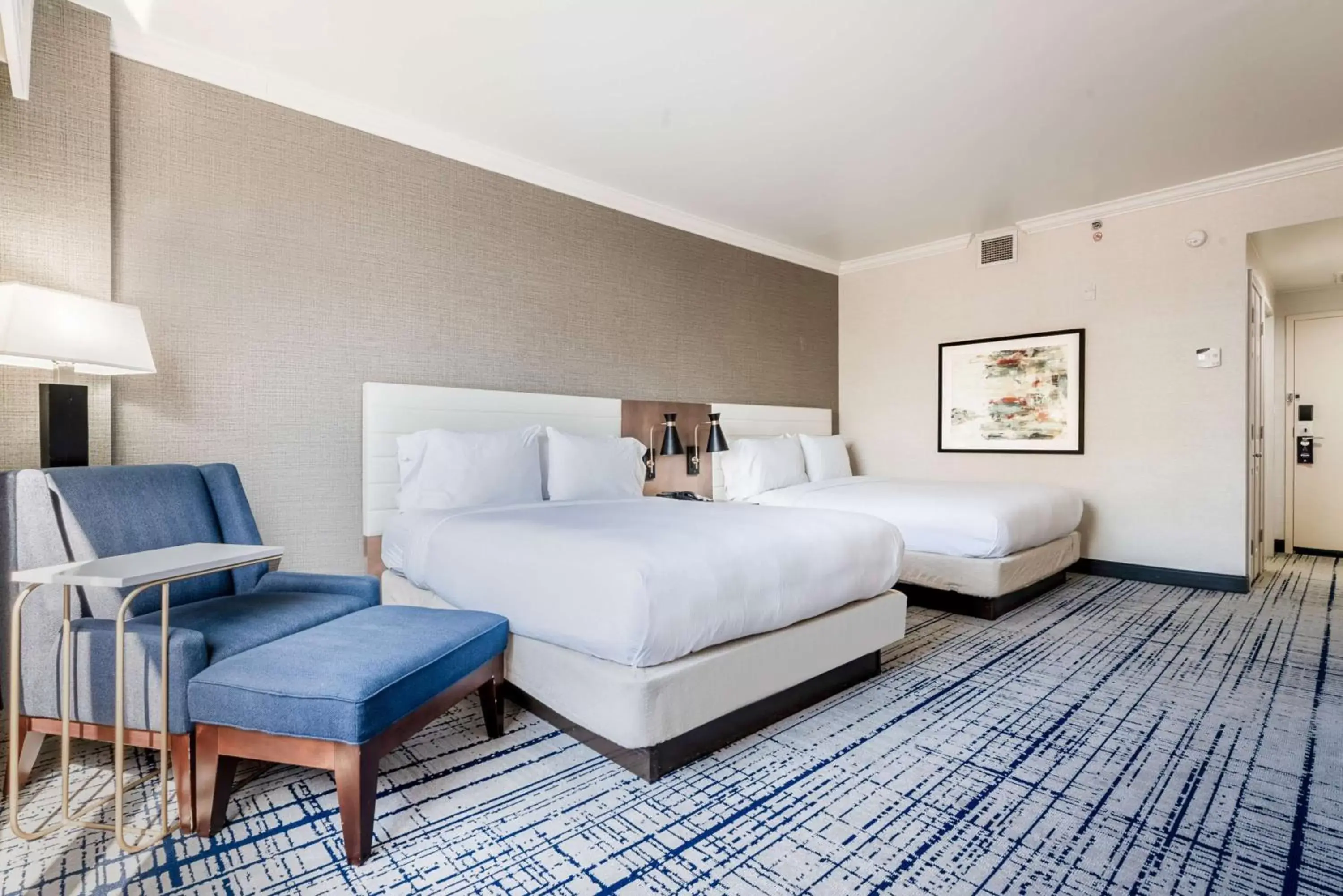 Queen Room with Two Queen Beds - Disability Access in DoubleTree by Hilton South Charlotte Tyvola Queen Room with Two Queen Beds - Disability Access in DoubleTree by Hilton South Charlotte Tyvola