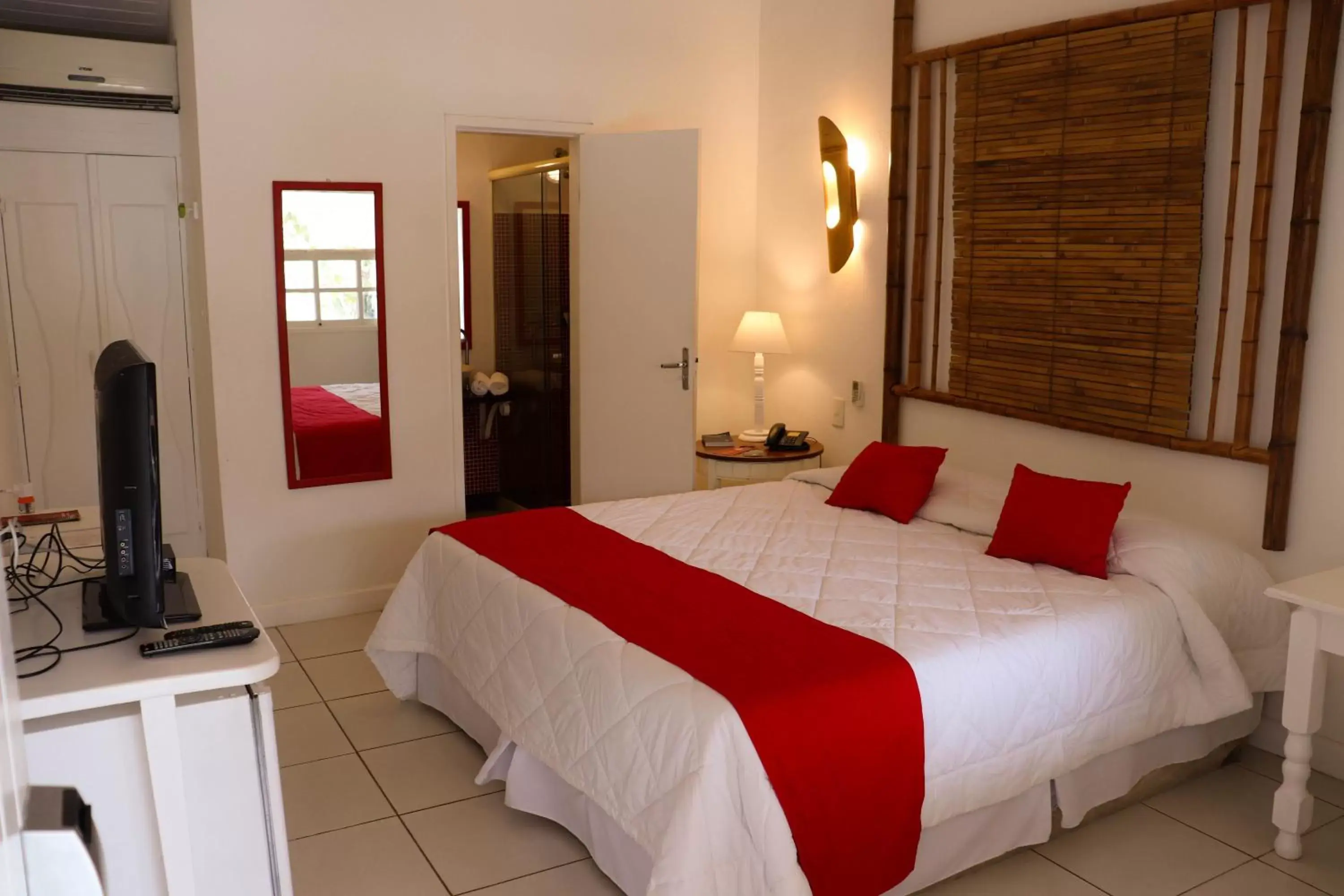 Superior Room with Balcony in Pousada Bucaneiro Superior Room with Balcony in Pousada Bucaneiro