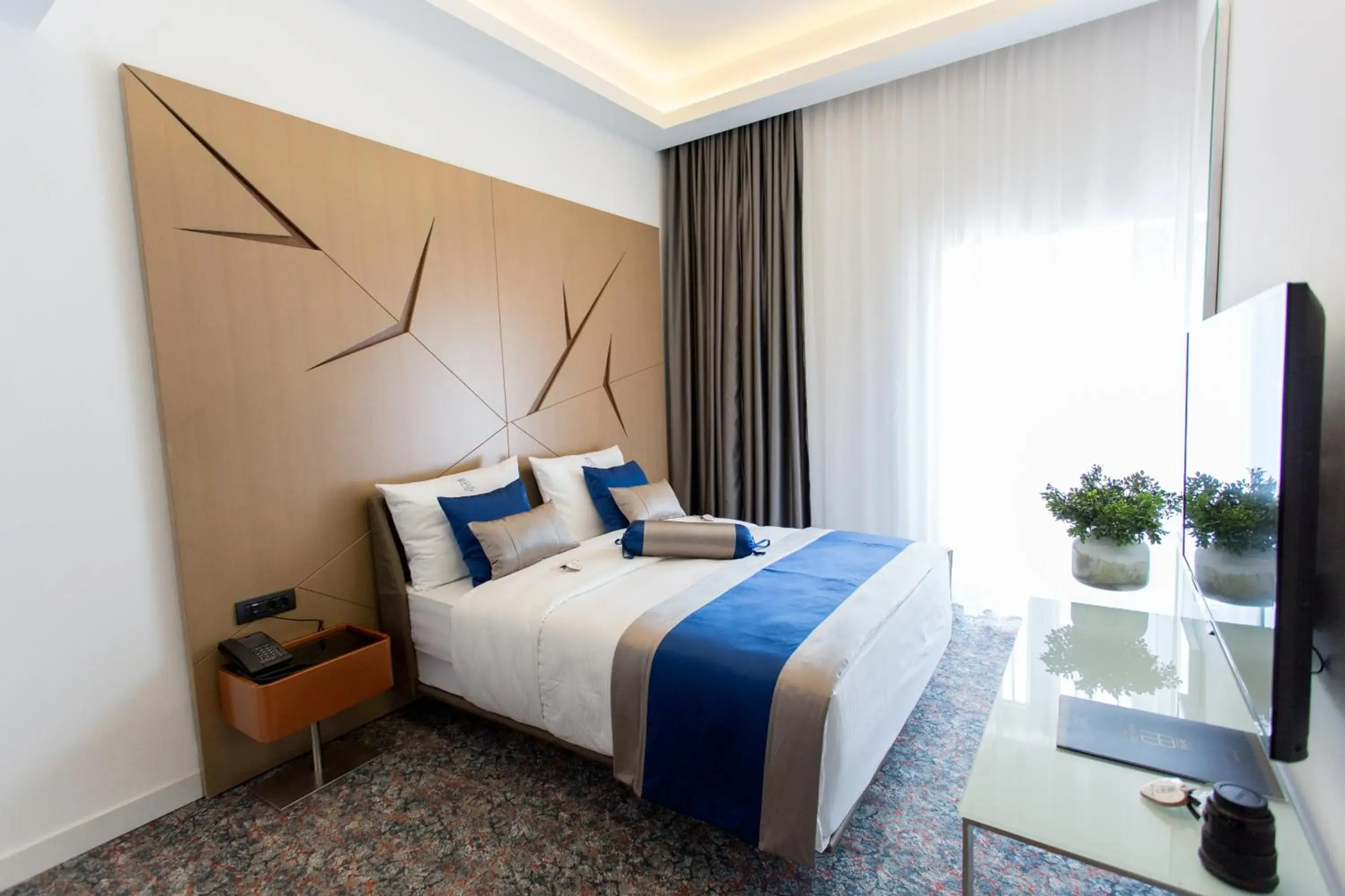 Superior Double Room - single occupancy in Hotel Austria & Bosna Superior Double Room - single occupancy in Hotel Austria & Bosna