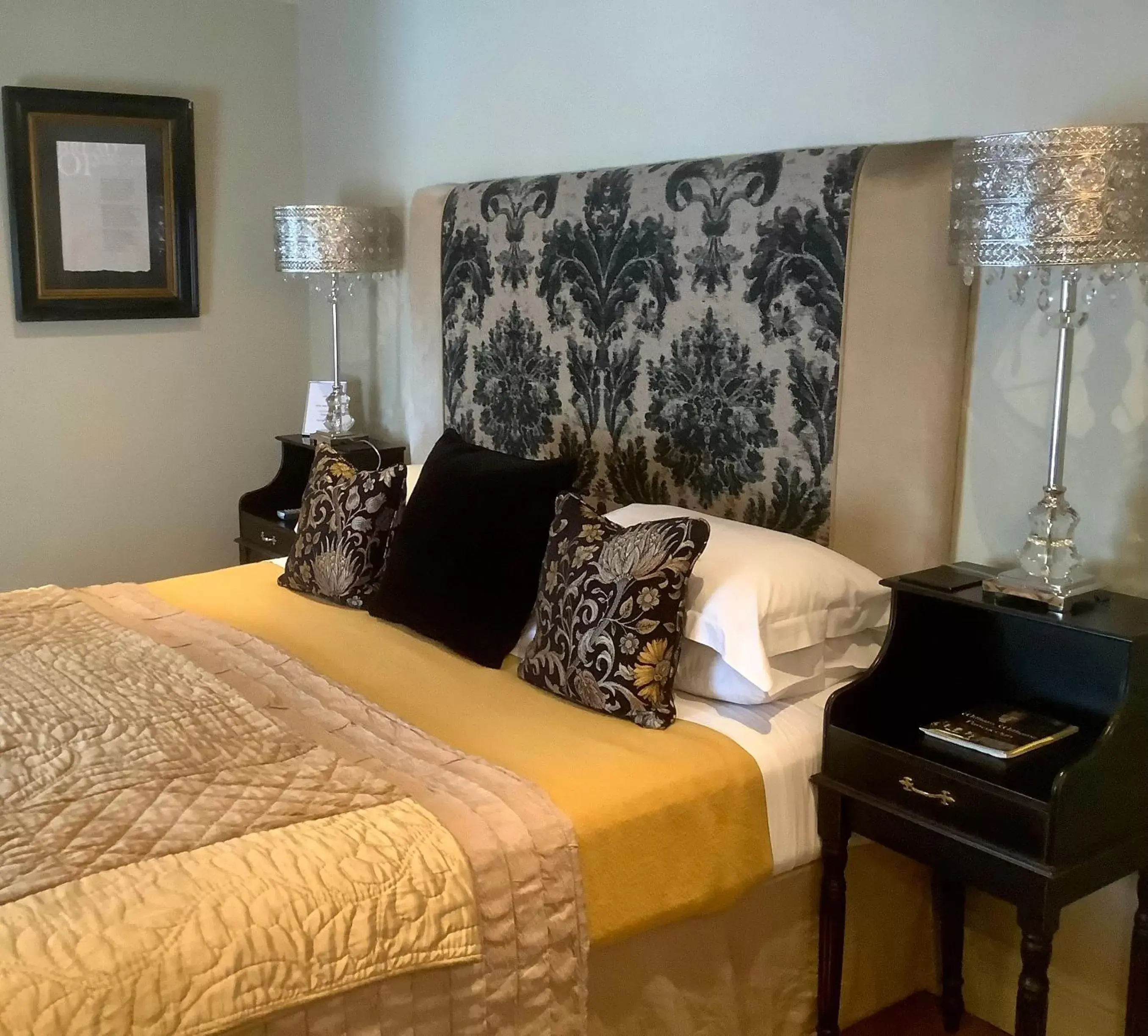 Superior Double Room in The New White Lion Superior Double Room in The New White Lion