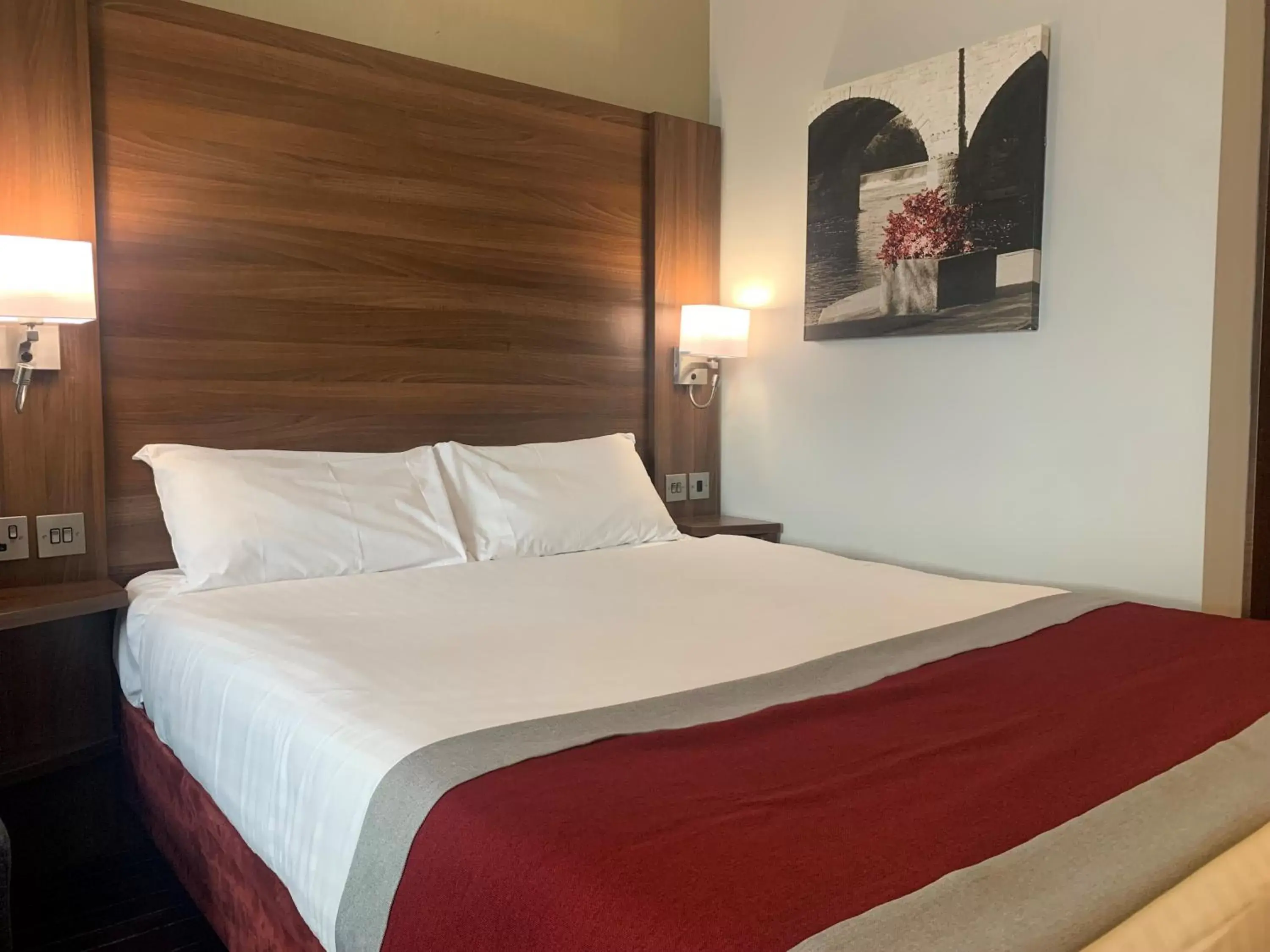 Double Room in Days Inn Wetherby Double Room in Days Inn Wetherby