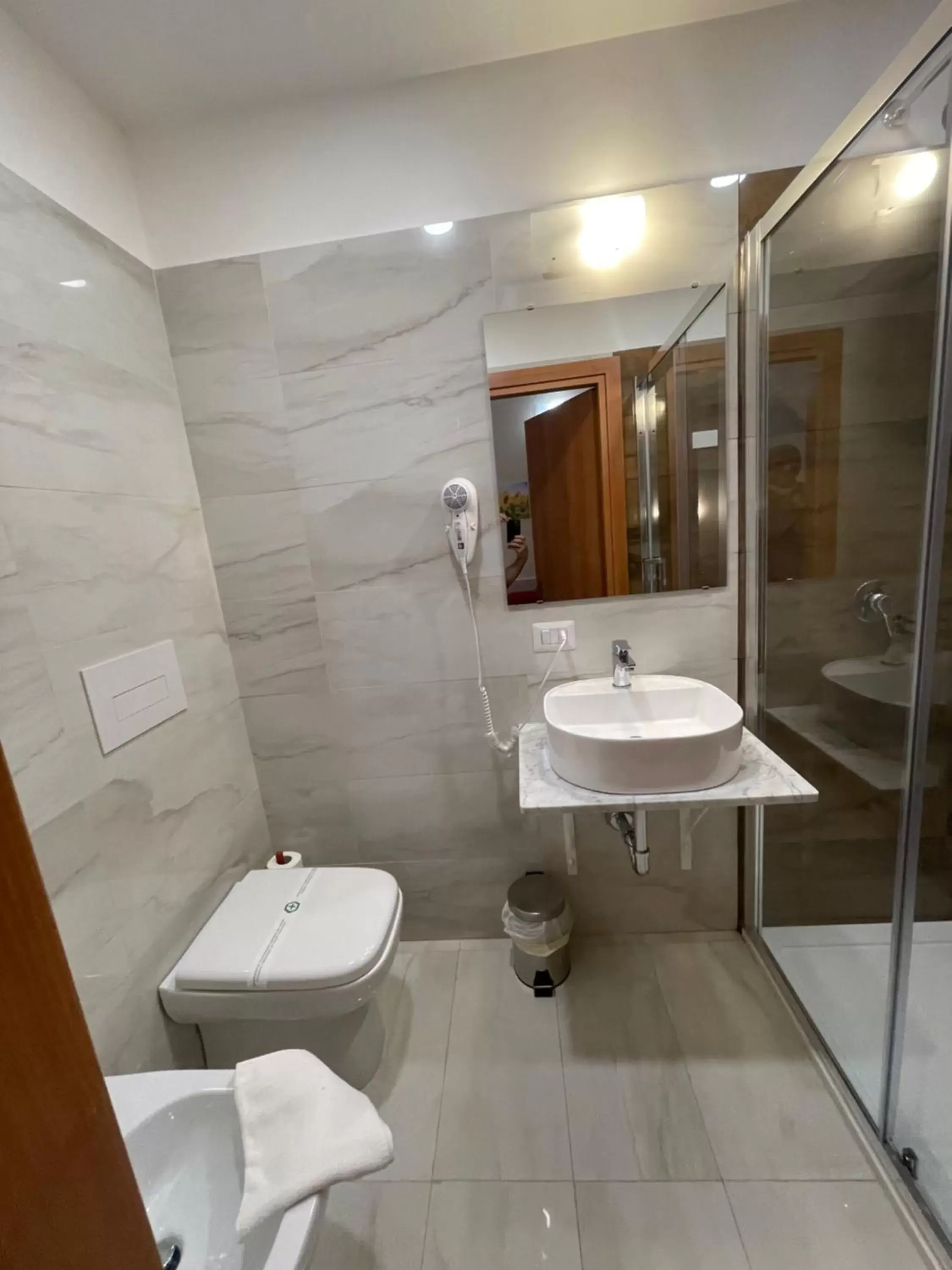 Quadruple Room in B&B CENTRALE Quadruple Room in B&B CENTRALE