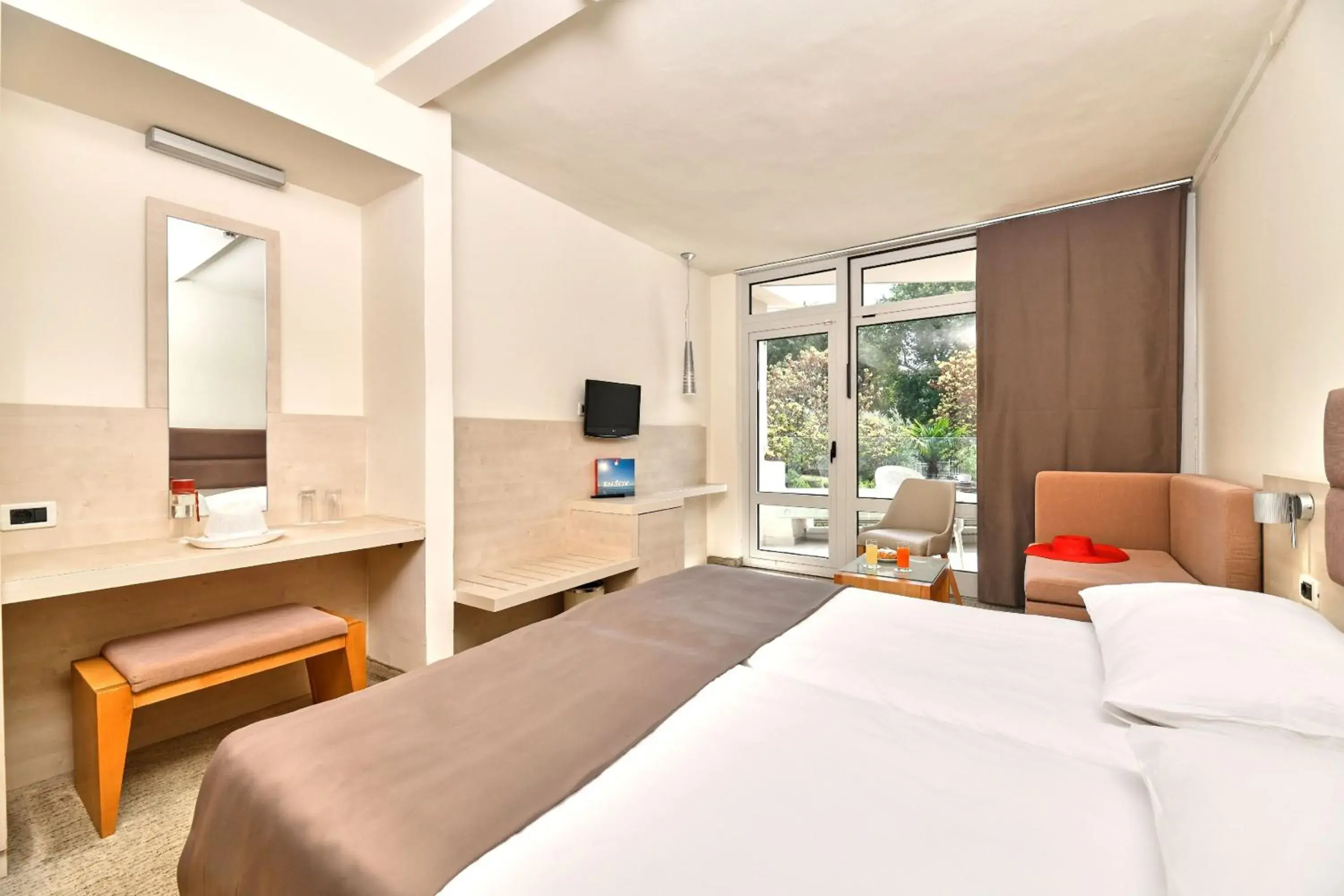 Classic Room with Balcony and Sofa Bed in Hotel Mediteran Plava Laguna Classic Room with Balcony and Sofa Bed in Hotel Mediteran Plava Laguna