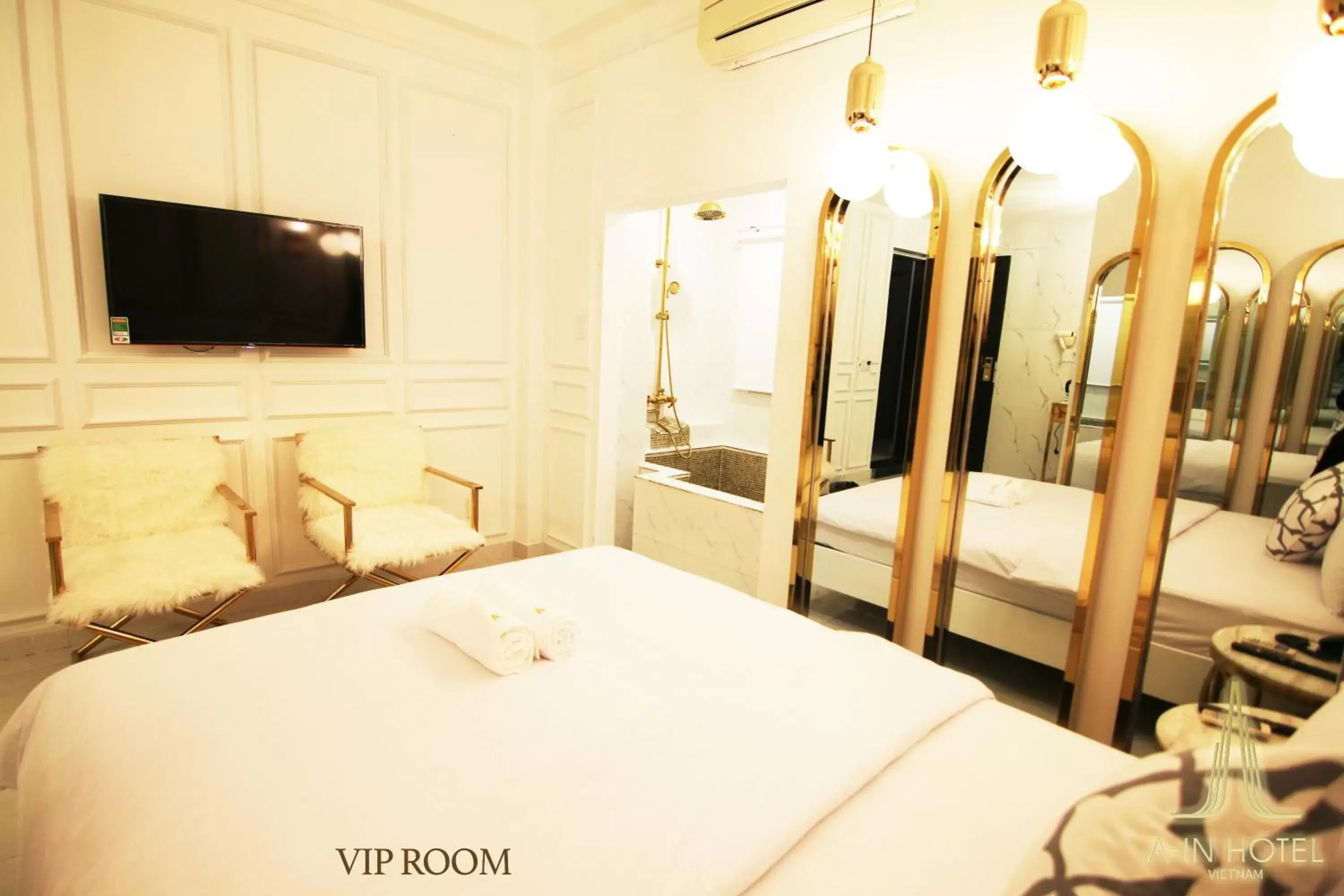 Large Double Room in A In Hotel Glamour Large Double Room in A In Hotel Glamour