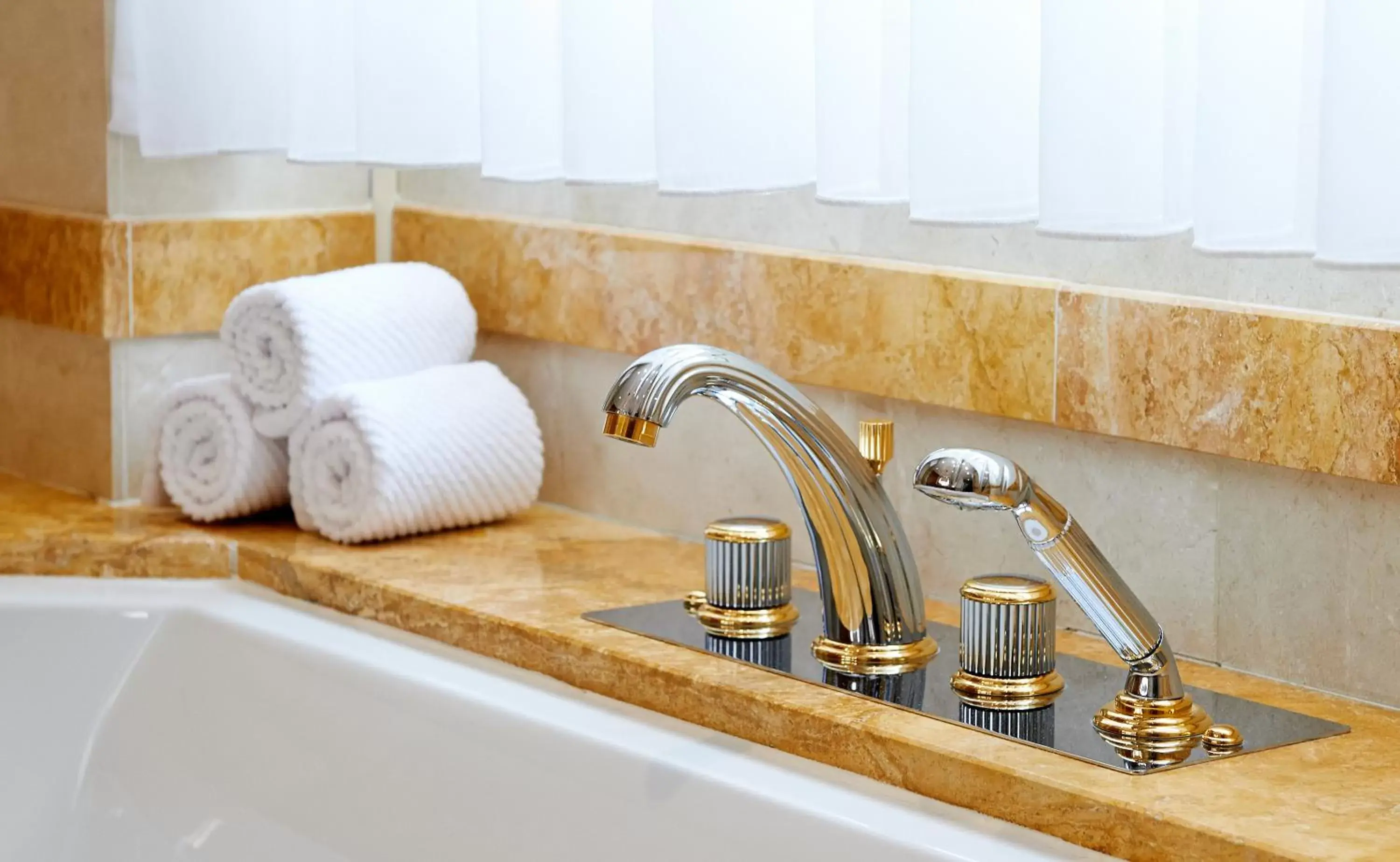 Renaissance Suite in Renaissance Paris La Defense Hotel Renaissance Suite in Renaissance Paris La Defense Hotel