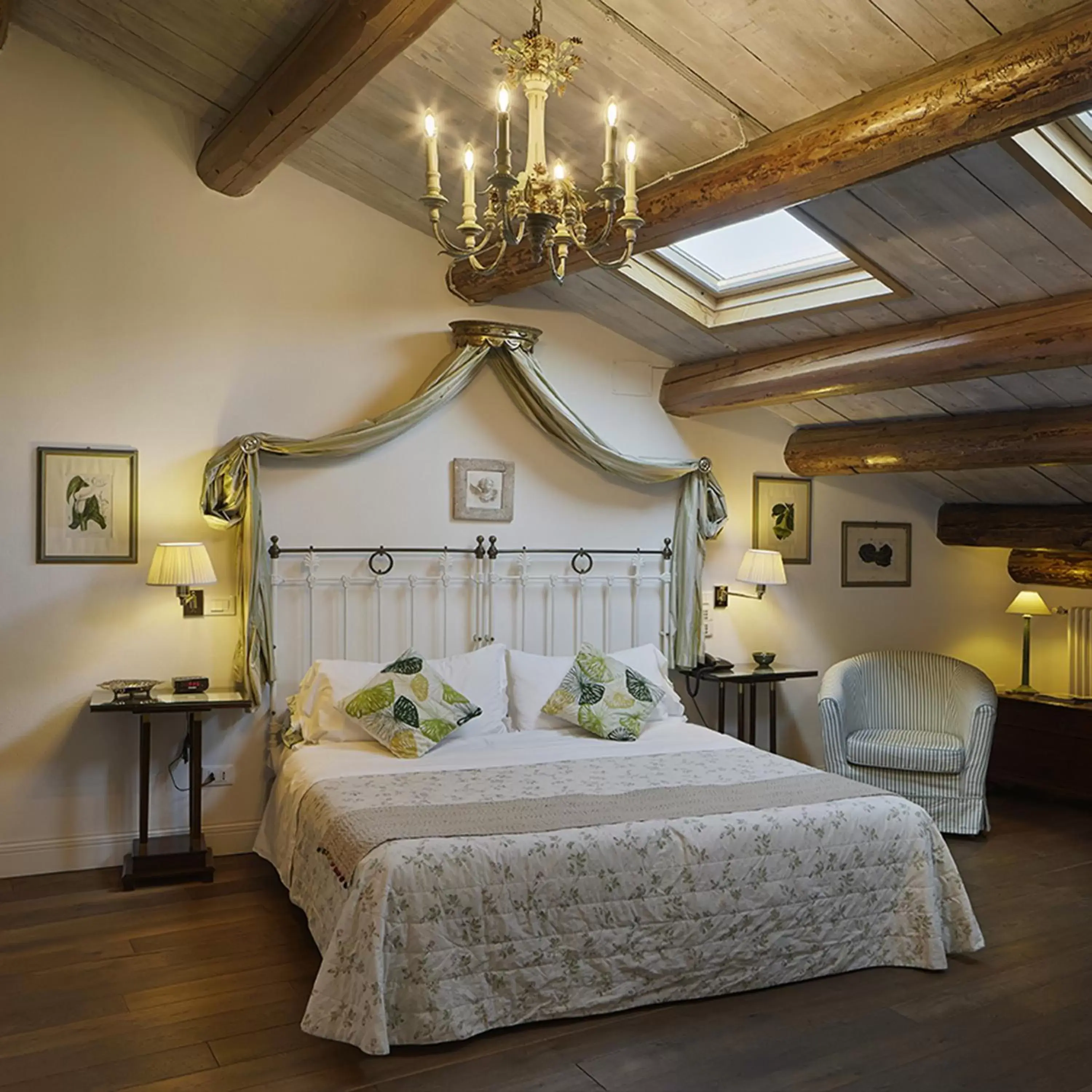 Junior Suite in M Club De Luxe B&B Junior Suite in M Club De Luxe B&B