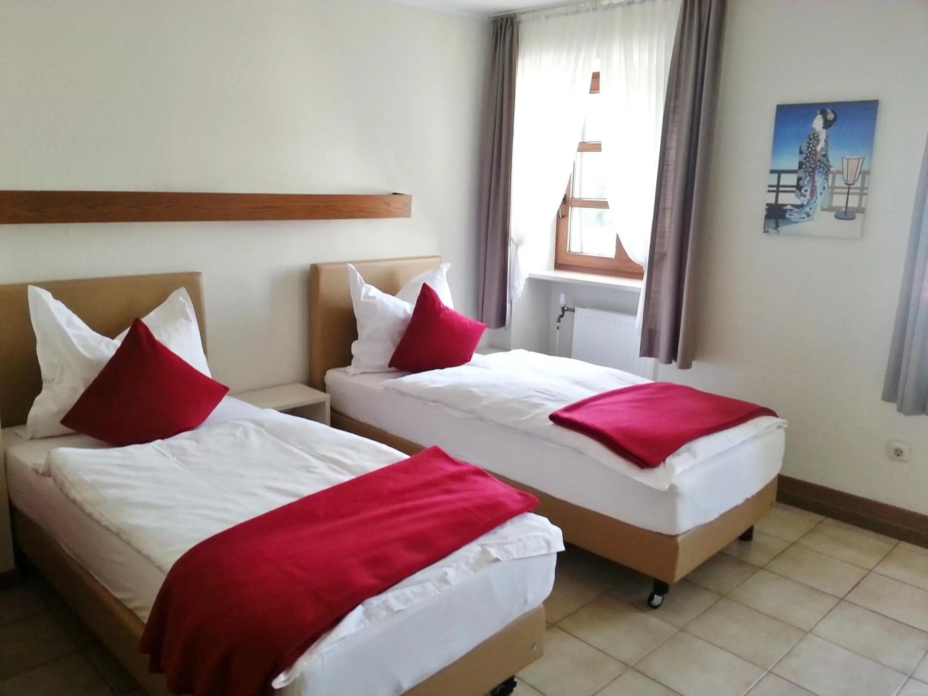 Standard Double or Twin Room - single occupancy in Hotel Rath Standard Double or Twin Room - single occupancy in Hotel Rath