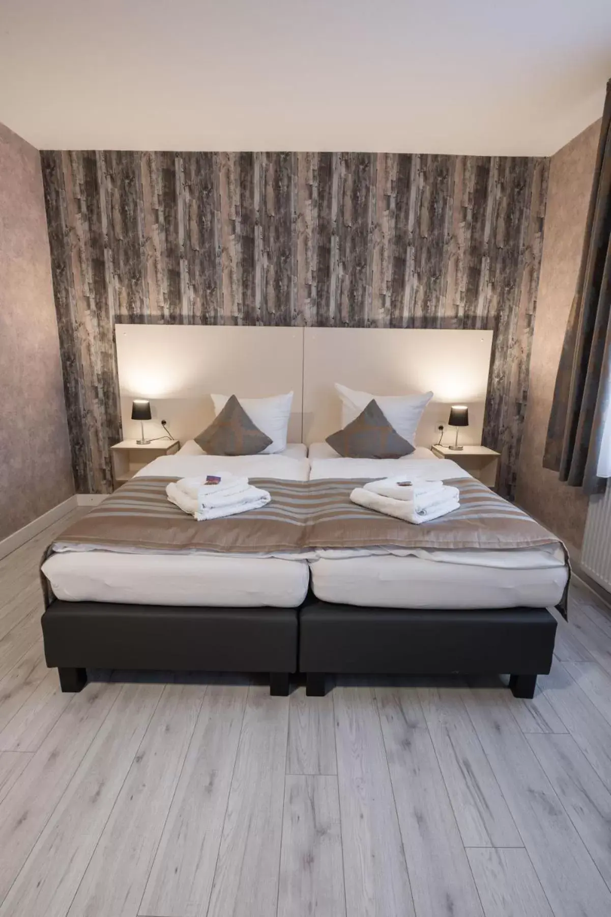 Suite with City View in Novel Hotel Suite with City View in Novel Hotel