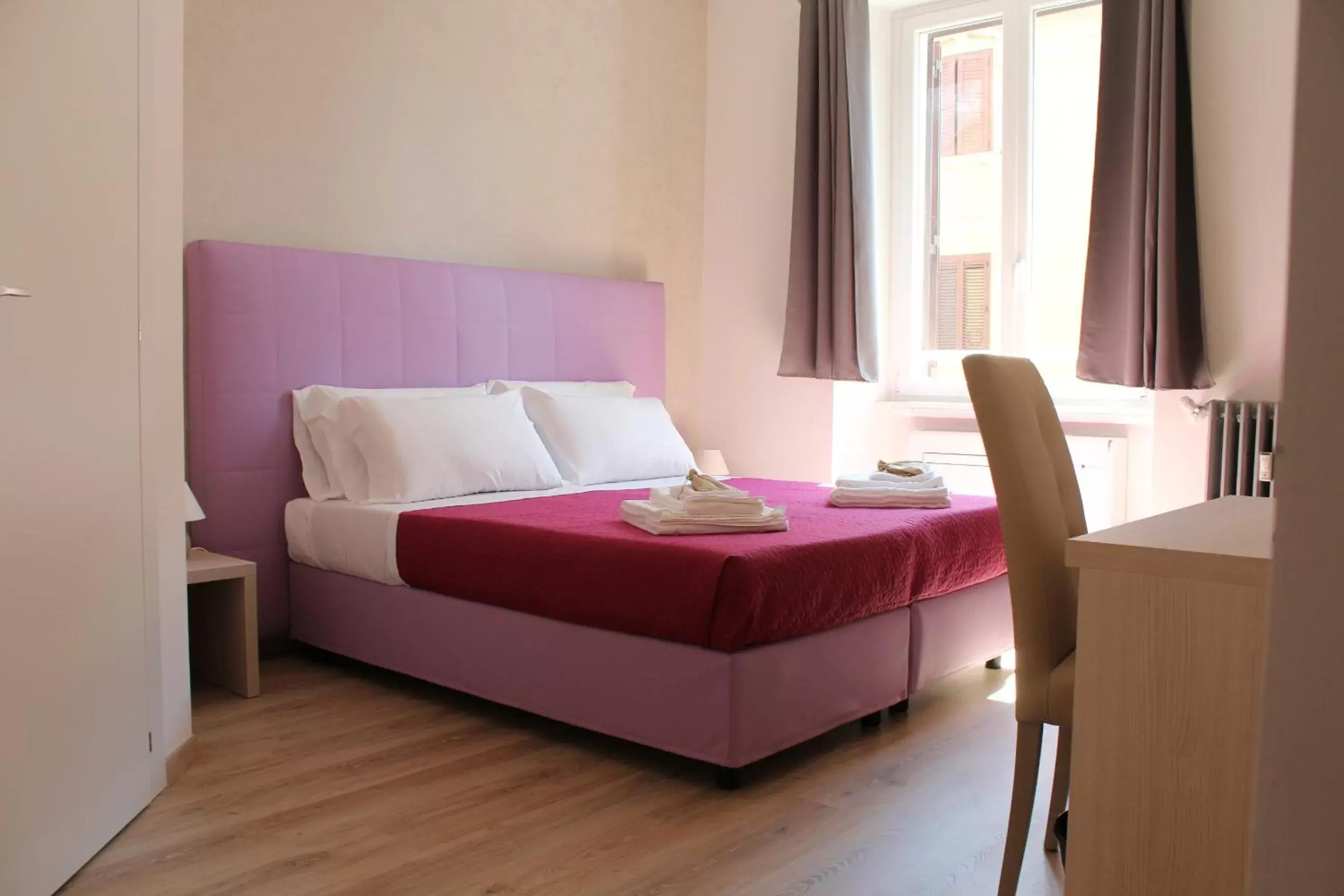 Double Room with Private Bathroom in SunnyCornerinRHome Double Room with Private Bathroom in SunnyCornerinRHome