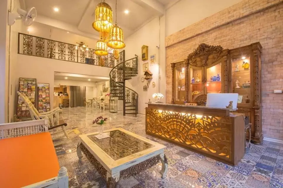 Sridonchai Heritage, Night Bazaar Chiang Mai Sridonchai Heritage, Night Bazaar Chiang Mai