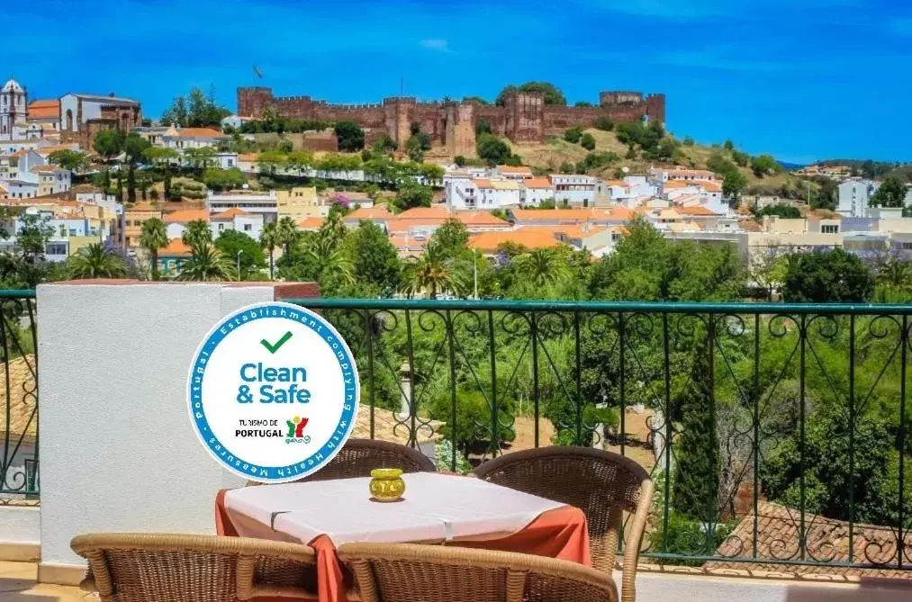 Hotel Colina Dos Mouros Hotel Colina Dos Mouros