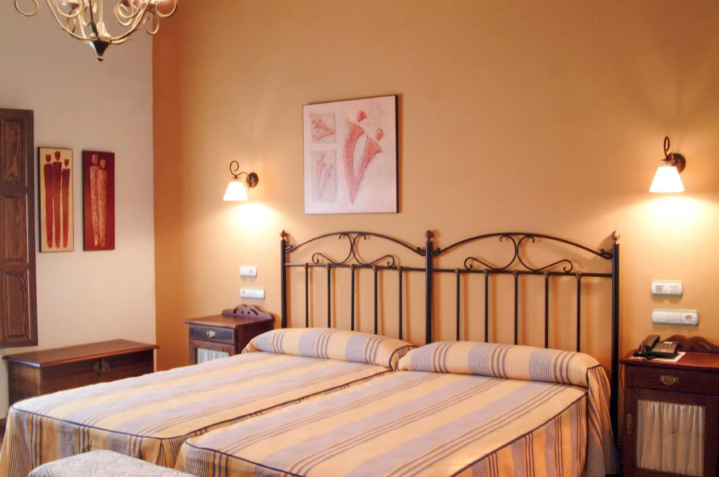 Double Room (1 Adult) in Huerta de las Palomas Double Room (1 Adult) in Huerta de las Palomas