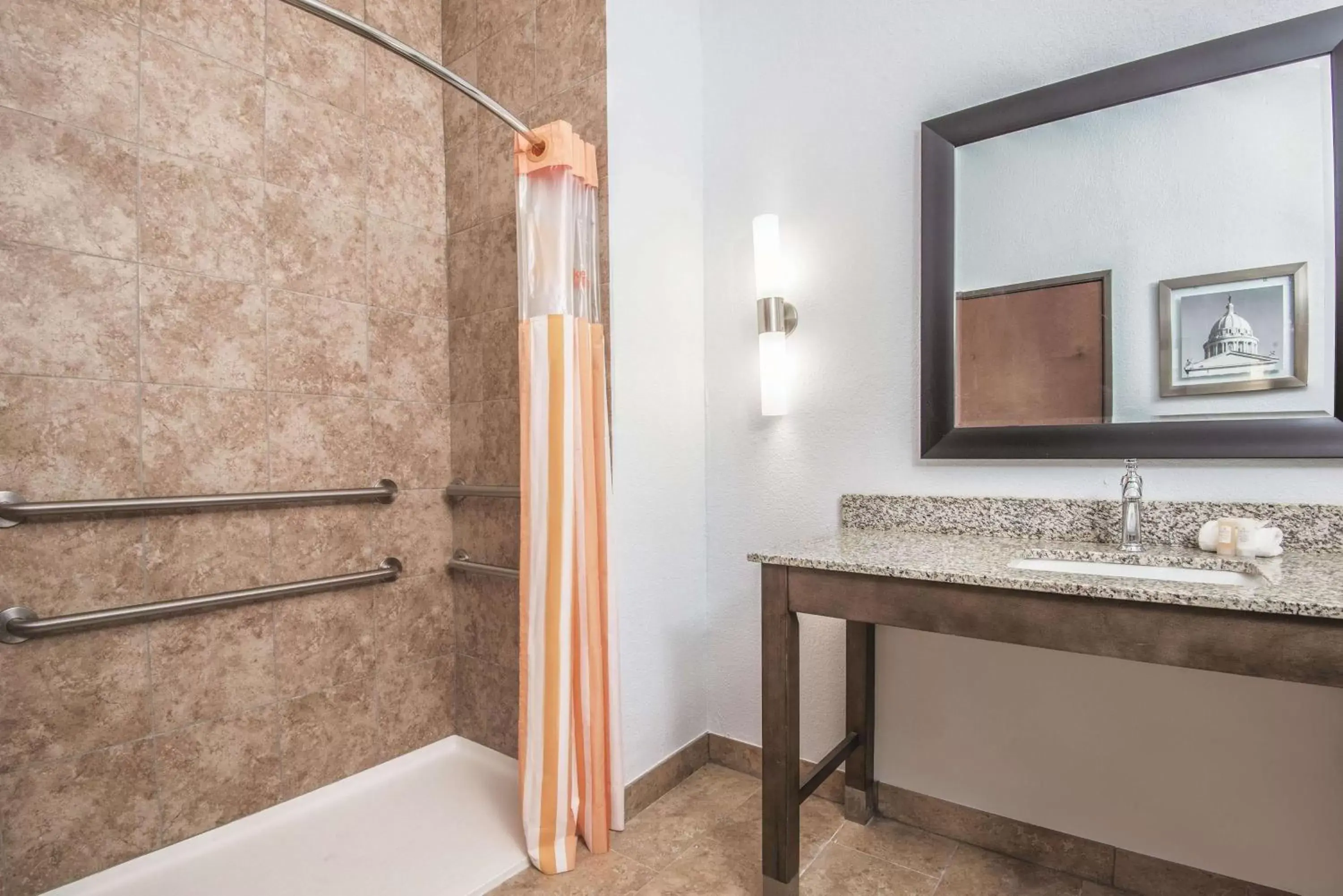 Queen Room with Two Queen Beds - Mobility Access in La Quinta by Wyndham Guthrie Queen Room with Two Queen Beds - Mobility Access in La Quinta by Wyndham Guthrie