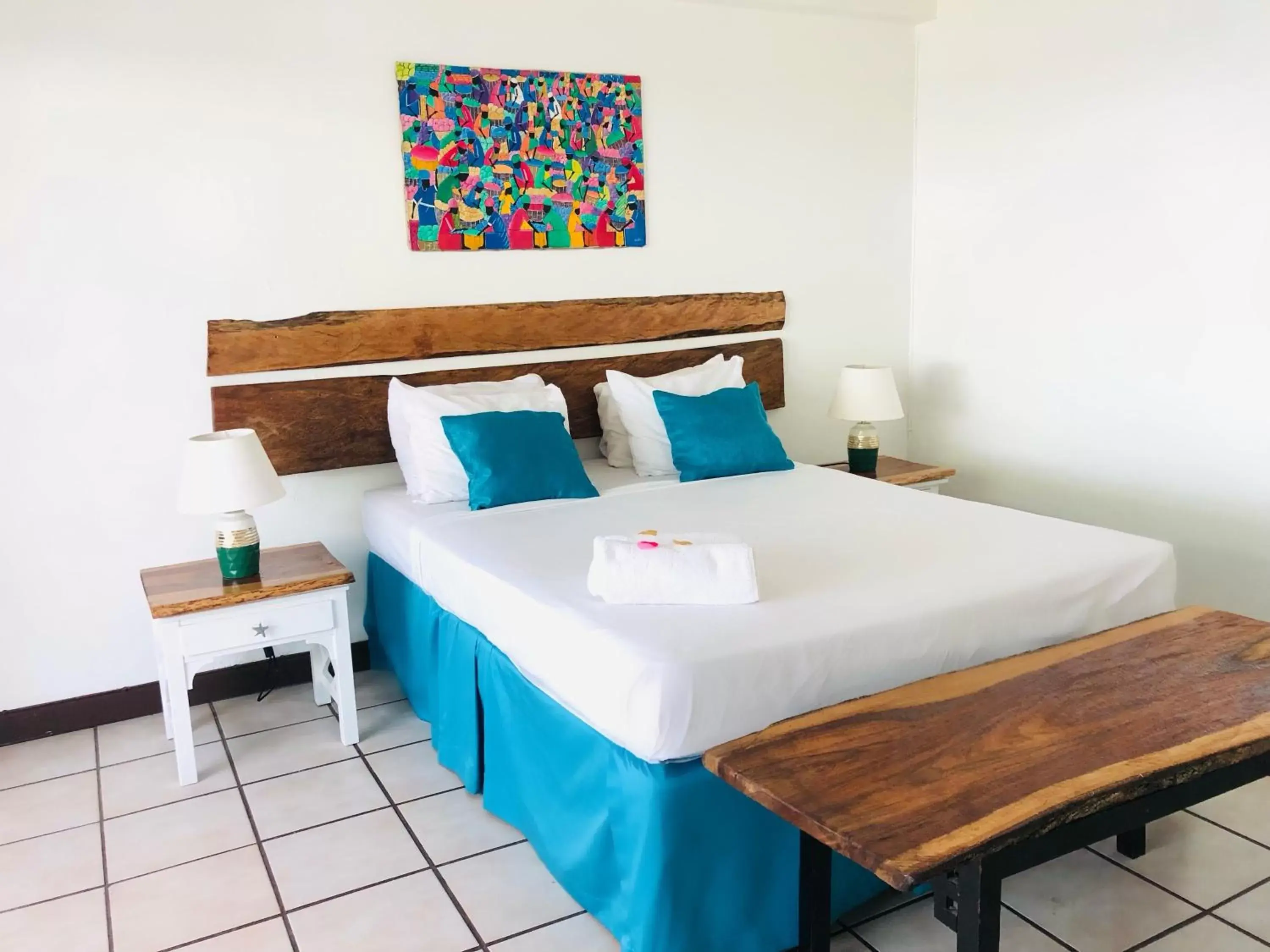 Superior Queen Room in Sand and Tan Beach Hotel Superior Queen Room in Sand and Tan Beach Hotel