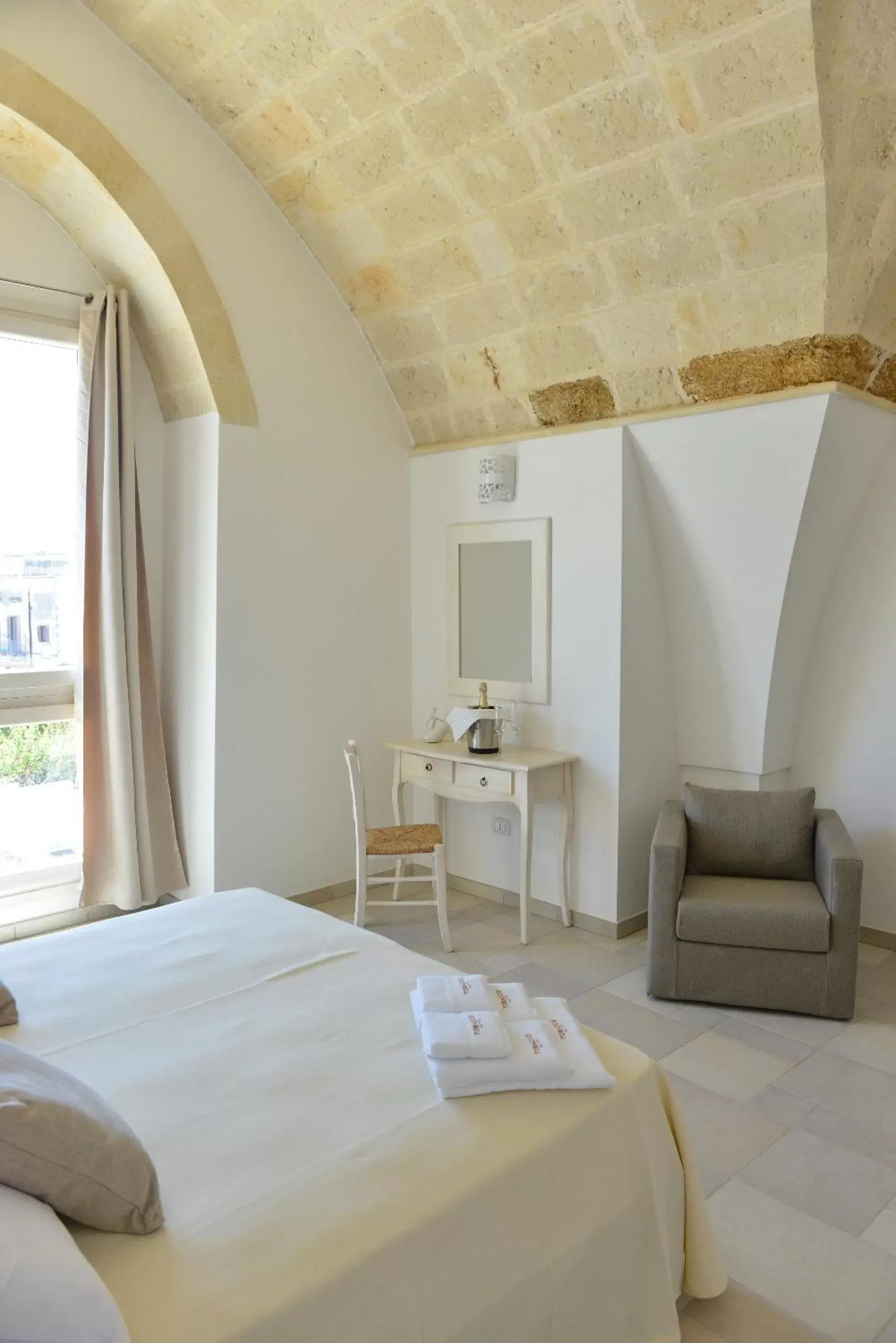 Two-Bedroom Apartment - single occupancy in Tobacco Suite Two-Bedroom Apartment - single occupancy in Tobacco Suite