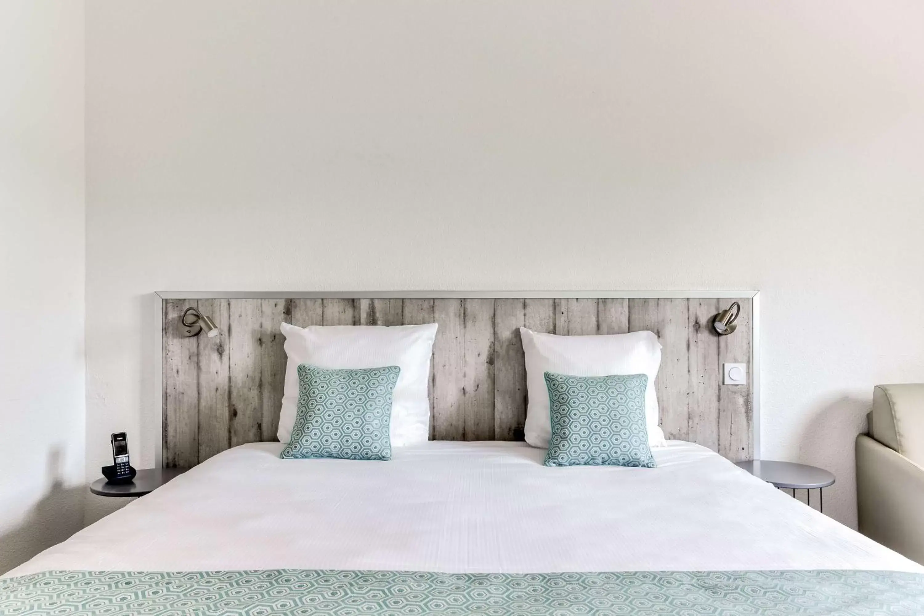 Family King Room in Sure Hotel by Best Western Beziers Le Monestie Family King Room in Sure Hotel by Best Western Beziers Le Monestie